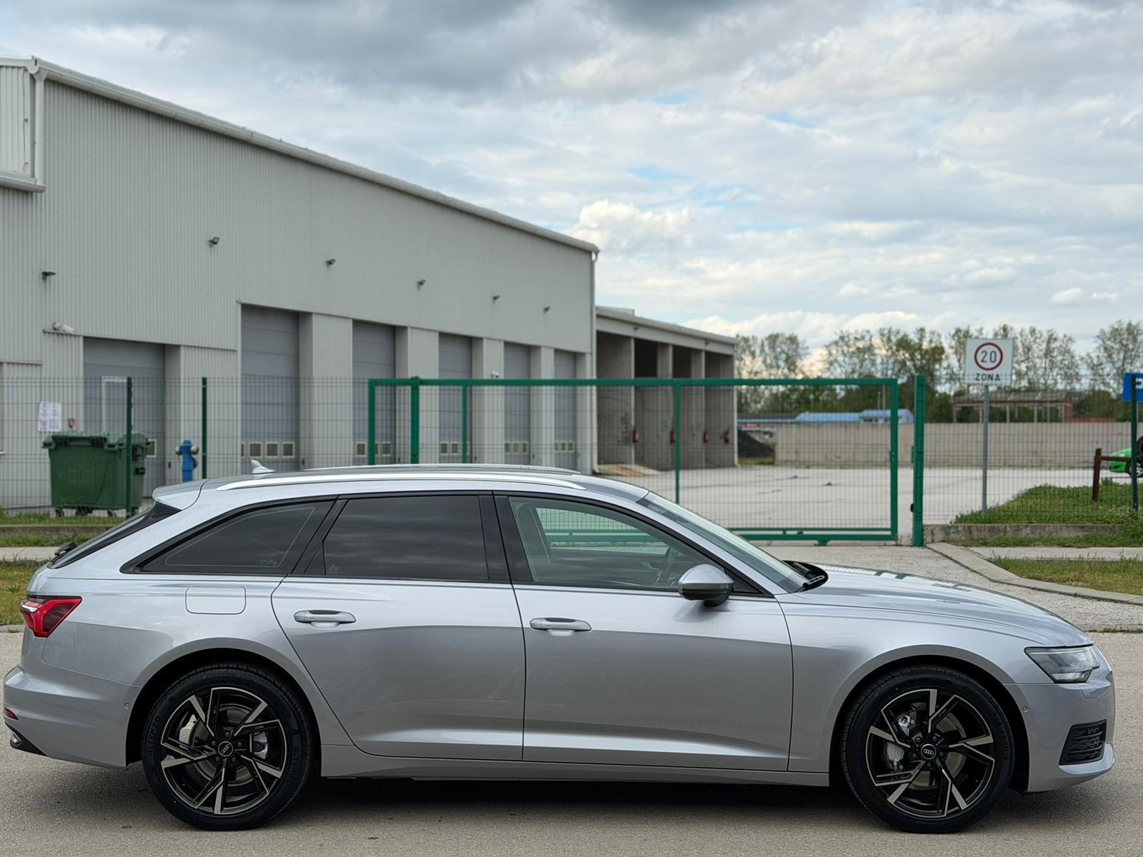Audi A6 Avant 40 TDI automatik, fotografija 4