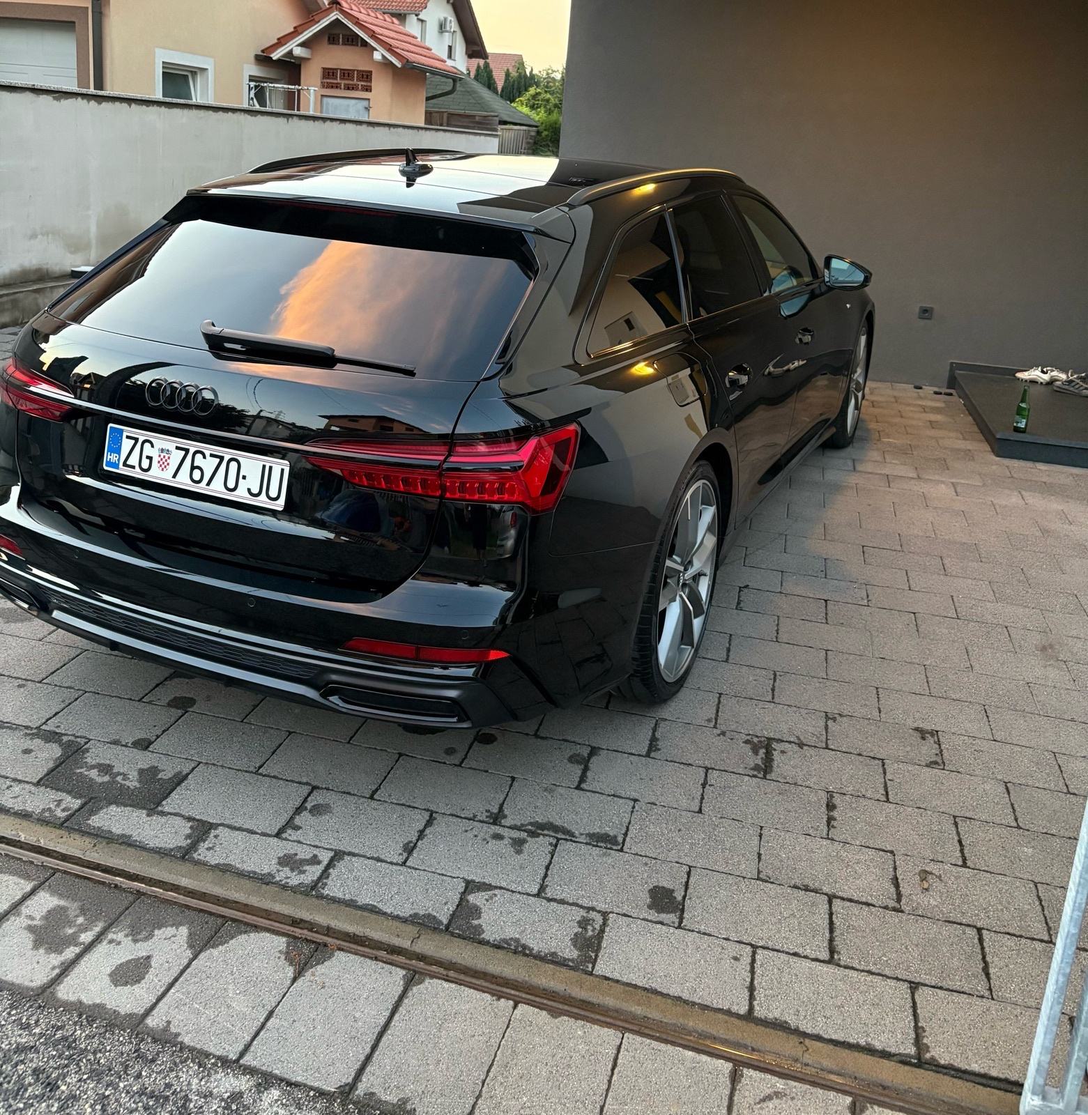 Audi A6 40tdi S line, black optik, matrix, panorama, B&O, 21” servis v, fotografija 7