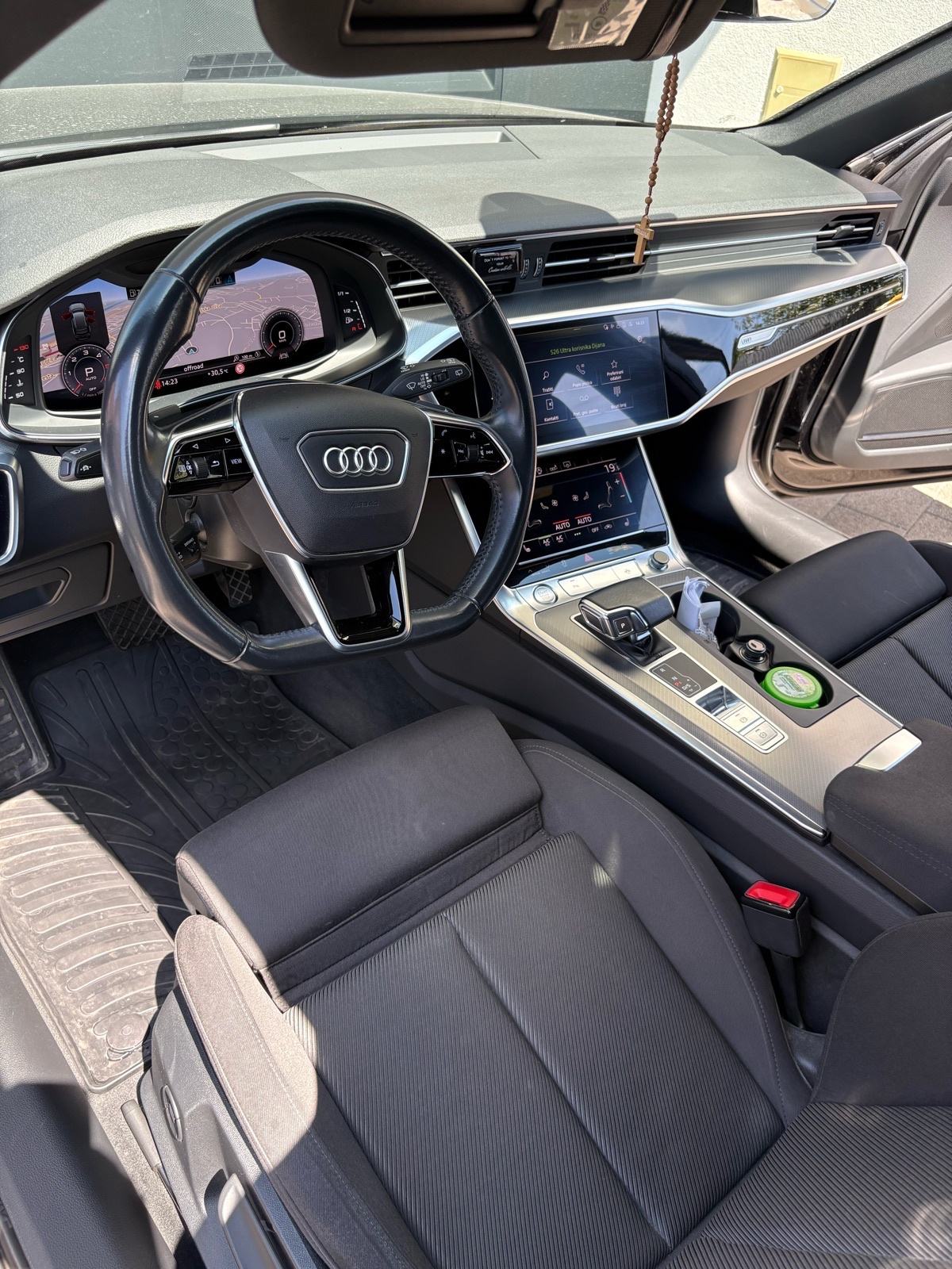 Audi A6 40tdi S line, black optik, matrix, panorama, B&O, 21” servis v, fotografija 10