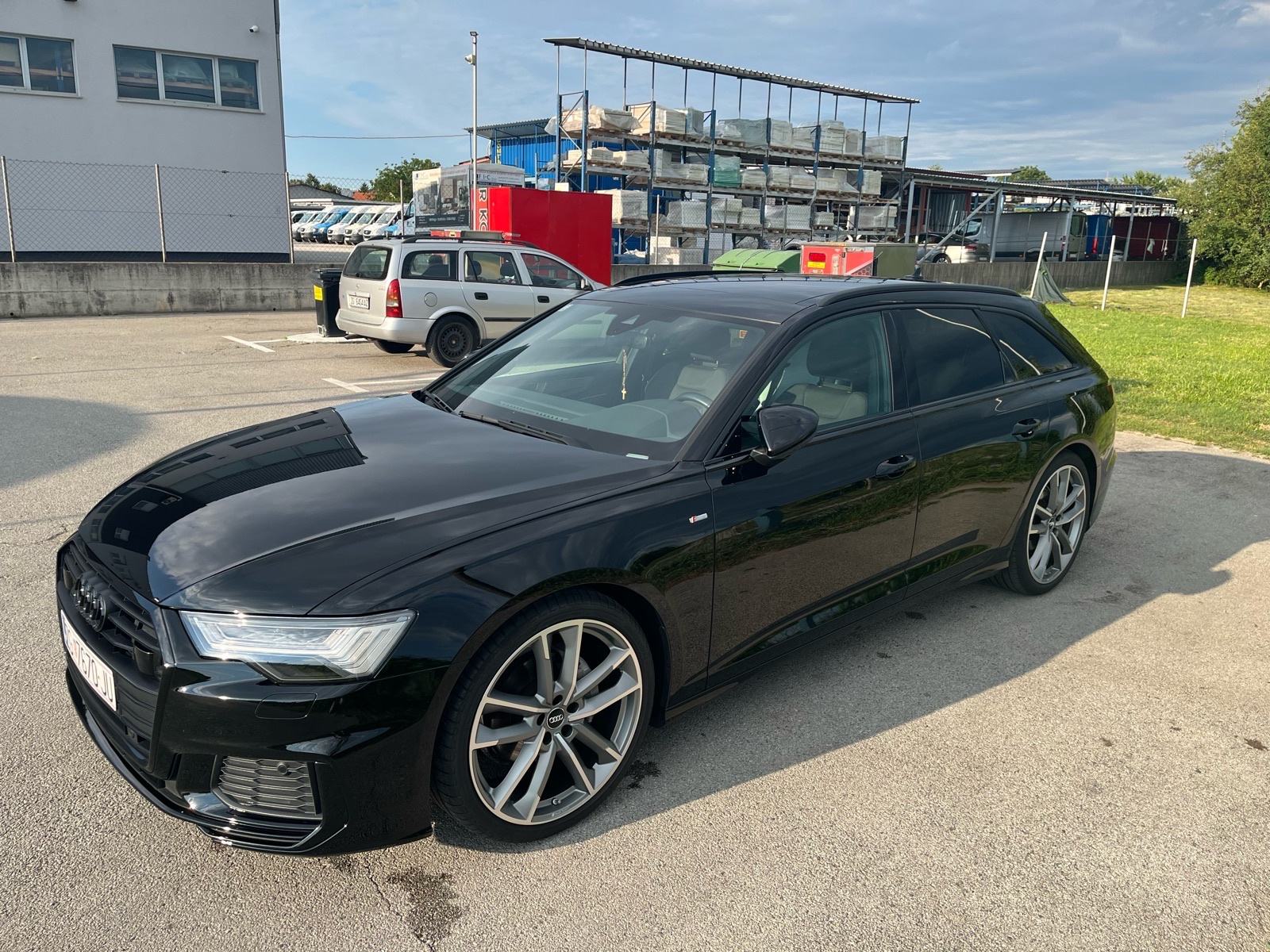Audi A6 40tdi S line, black optik, matrix, panorama, B&O, 21” servis v, fotografija 2