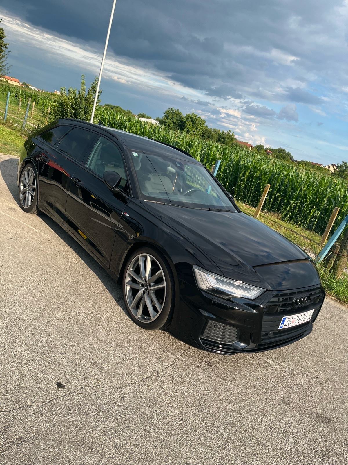 Audi A6 40tdi S line, black optik, matrix, panorama, B&O, 21” servis v, fotografija 18