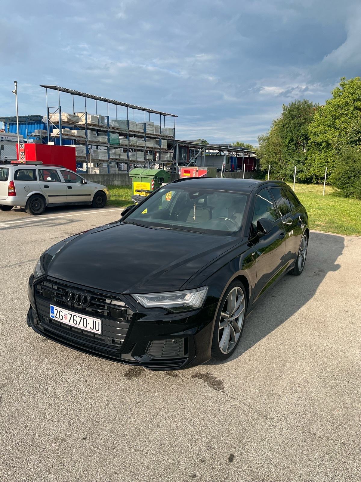 Audi A6 40tdi S line, black optik, matrix, panorama, B&O, 21” servis v, fotografija 1