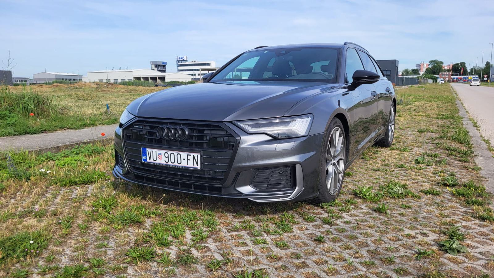 Audi A6 Avant 50 TDI, fotografija 2