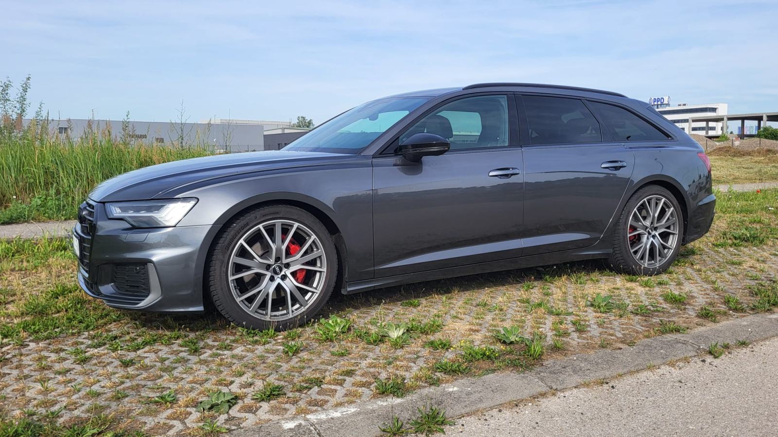 Audi A6 Avant 50 TDI, fotografija 3