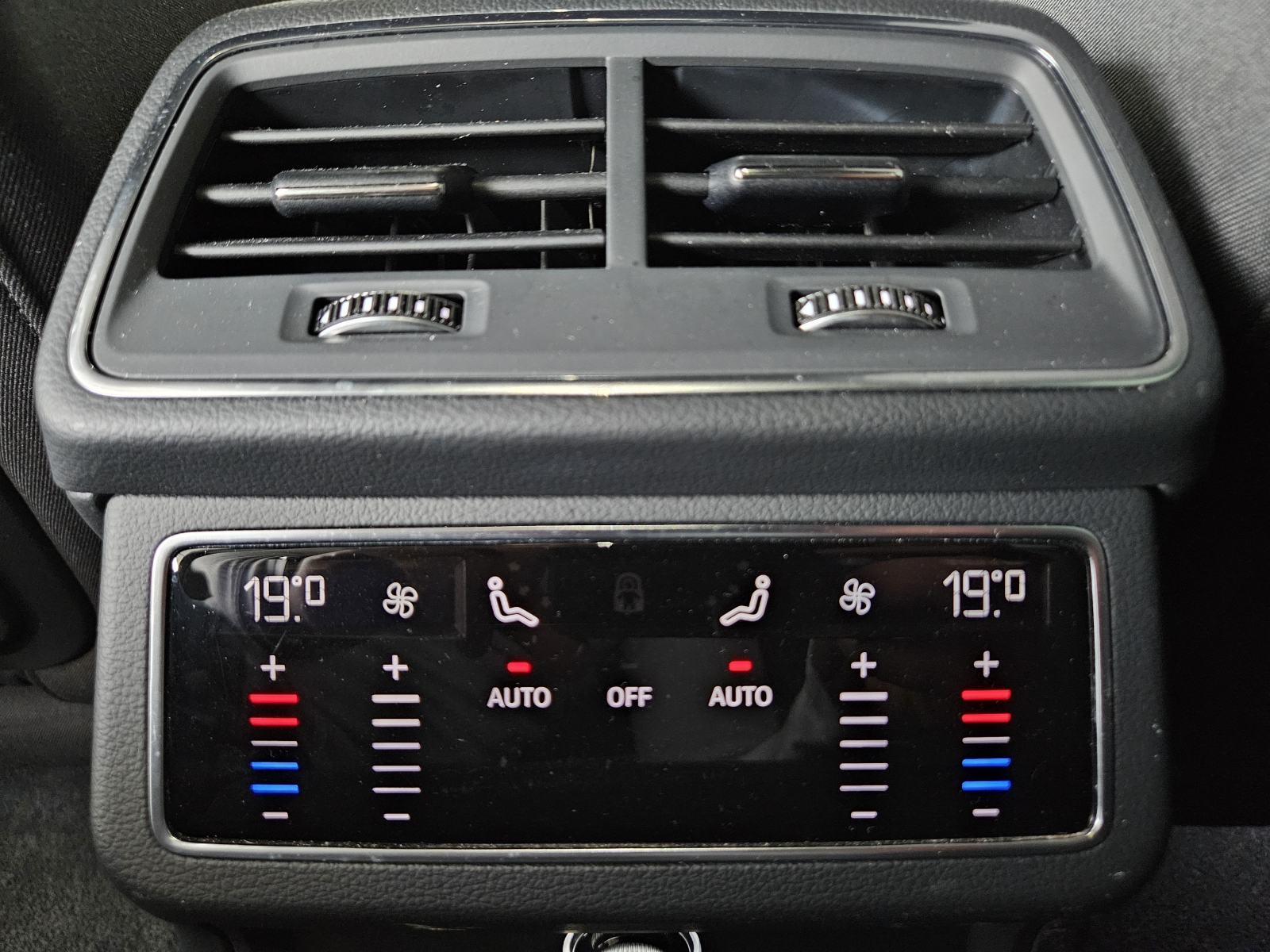 Audi A6 Avant A6 AVANT 45 TDI QUATTRO TIPTRONIC LED NAVI, fotografija 15