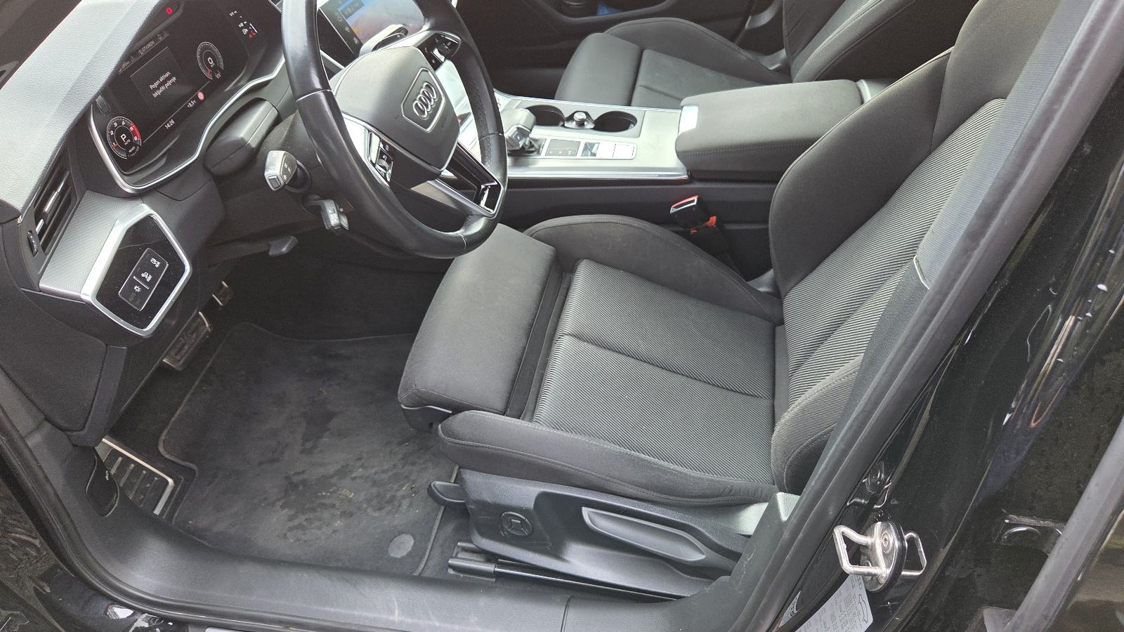Audi A6 Black edition 150 KW, fotografija 11