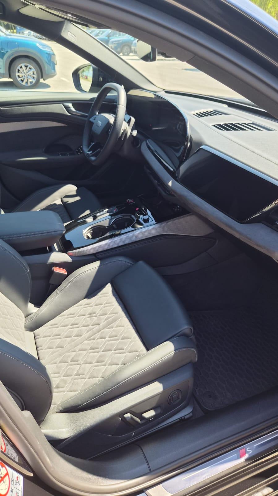 Audi A6 EHybrid Quattro S Line DSG PHEV,dostupno od 15.10.2026.!, fotografija 10