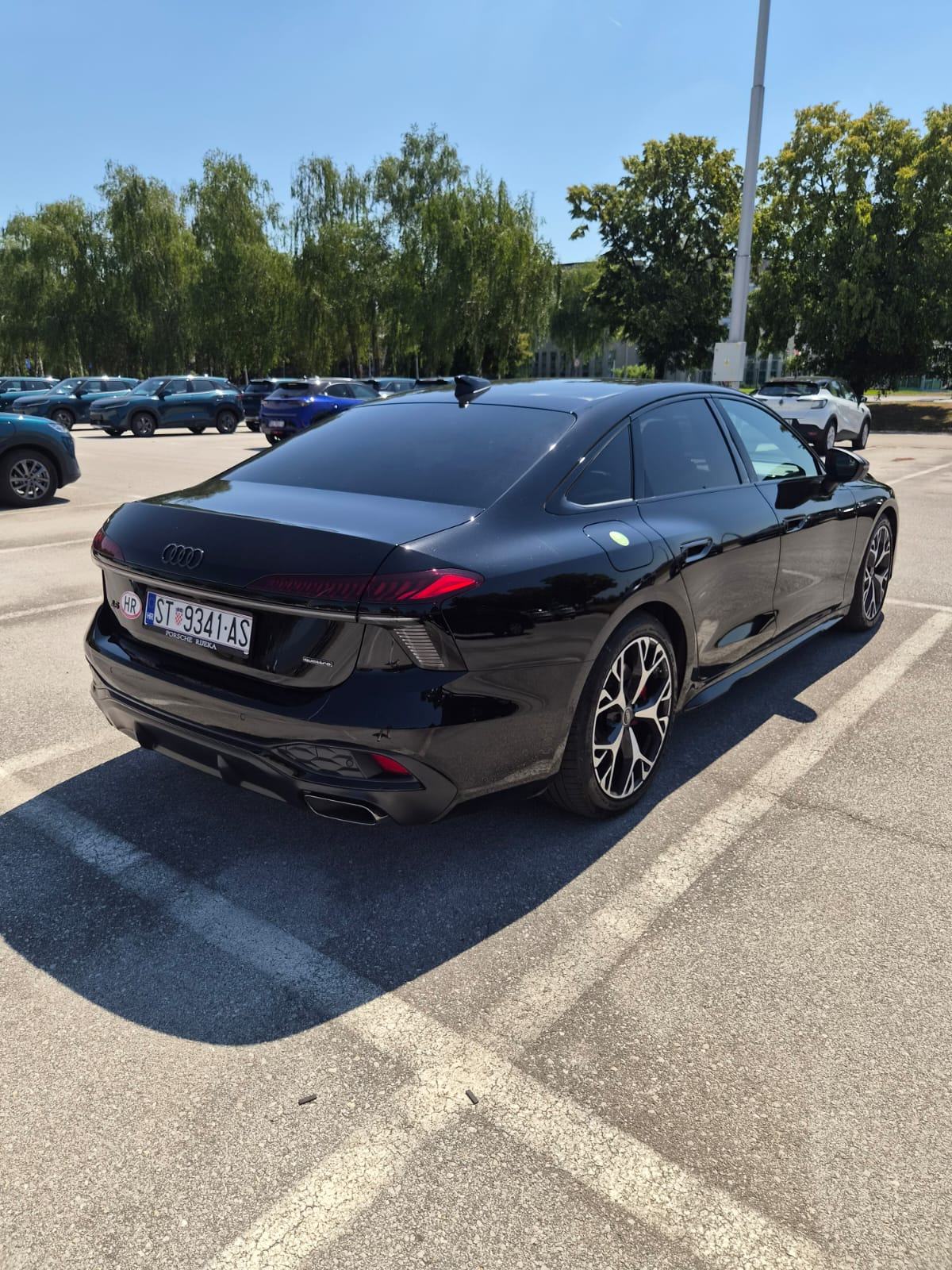 Audi A6 EHybrid Quattro S Line DSG PHEV,dostupno od 15.10.2026.!, fotografija 8