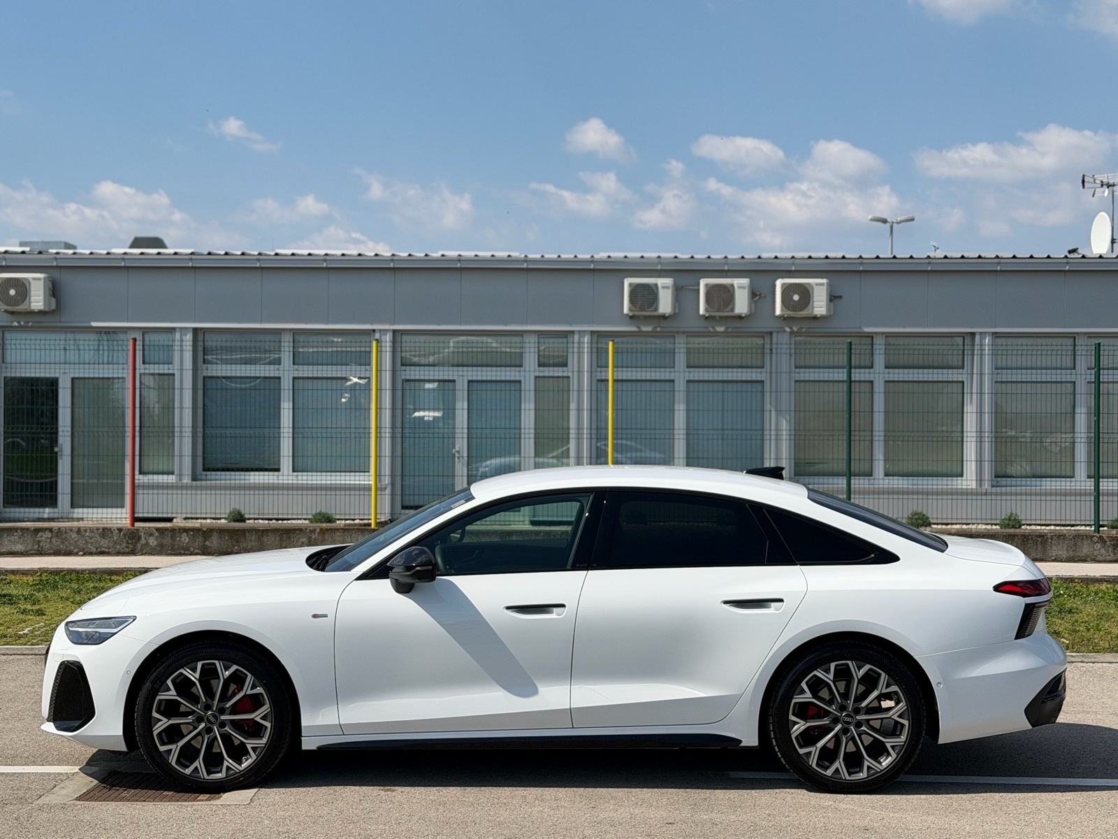 Audi A6 S-Line, fotografija 8