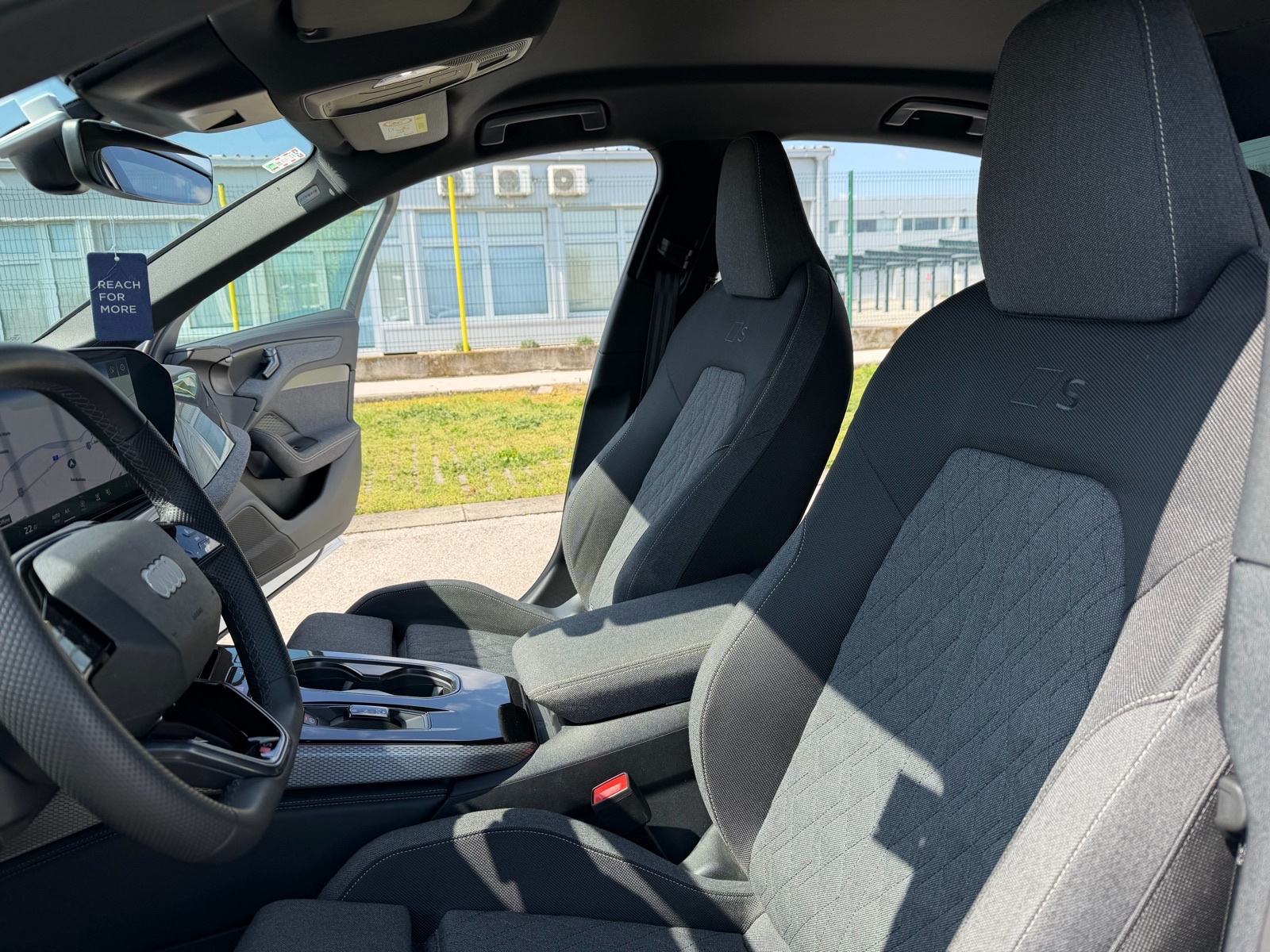 Audi A6 S-Line, fotografija 13