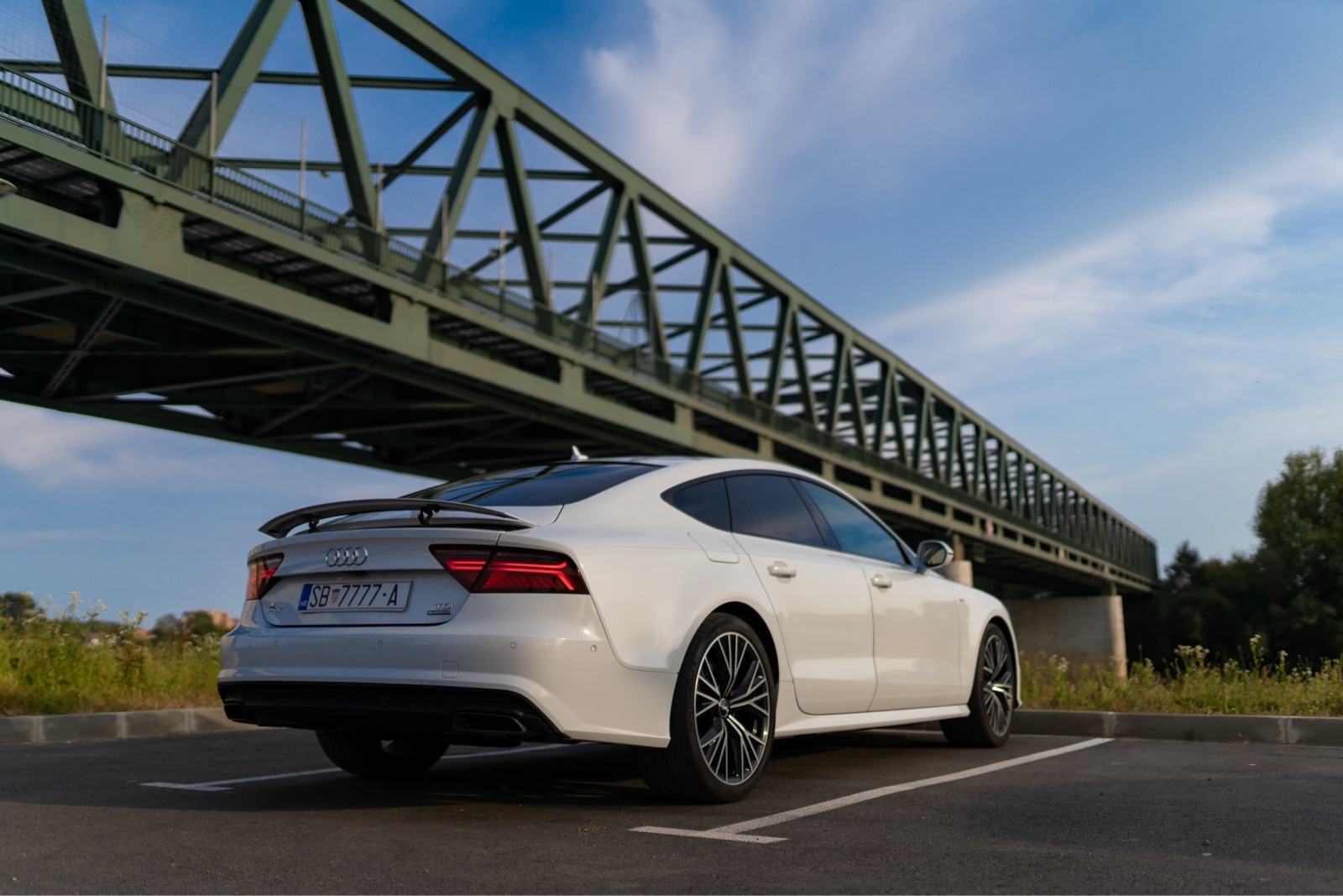 Audi A7 Competition 3.0 Bi-TDI S-Line **full**, fotografija 6