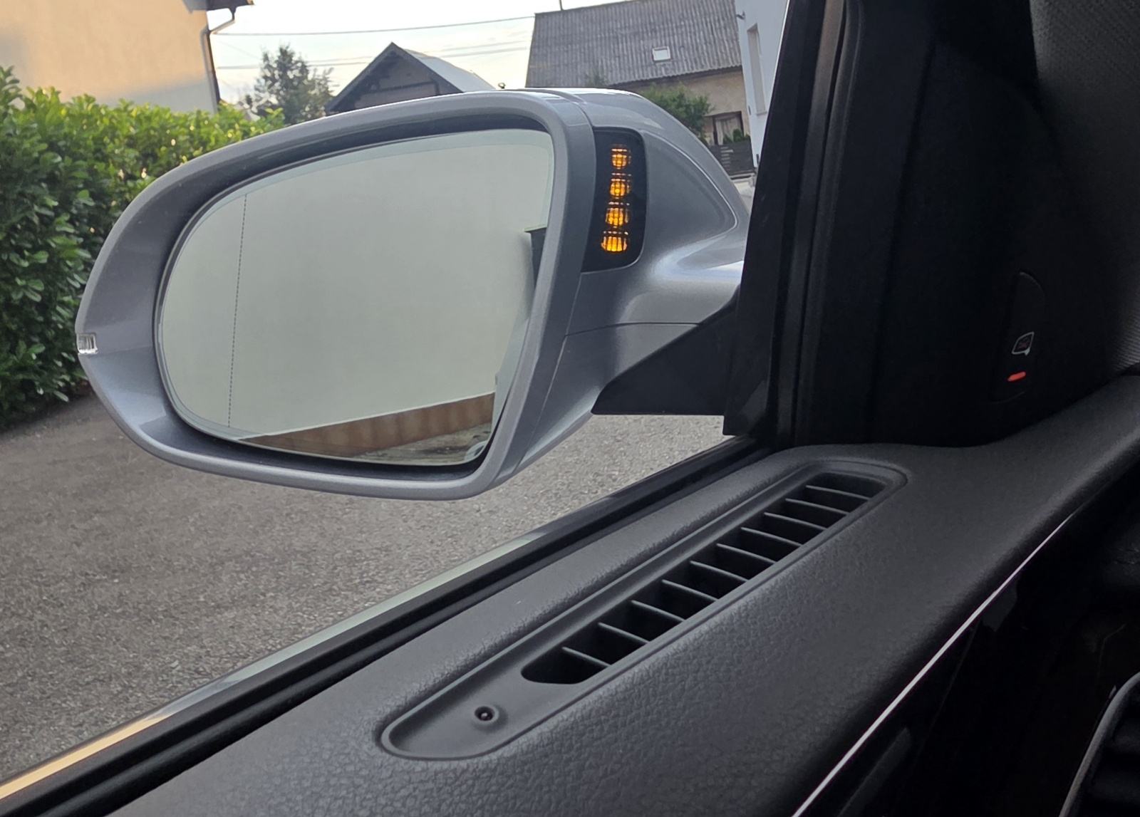 Audi A8 3,0 TDI * EXCLUSIVE * REDIZAJN *RADAR * KAMERE 360 *, fotografija 10