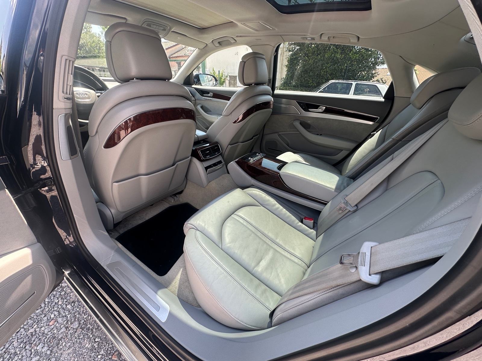 Audi A8 3,0 TDI QUATTRO, fotografija 10