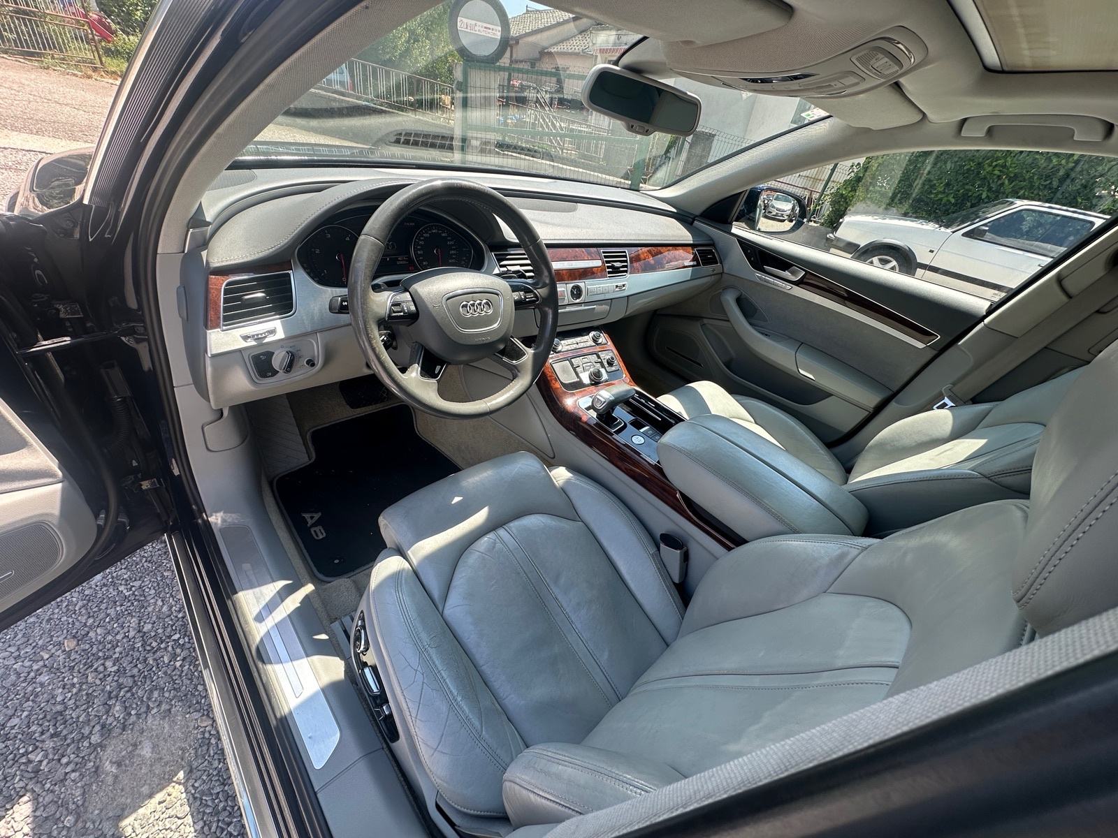 Audi A8 3,0 TDI QUATTRO, fotografija 9