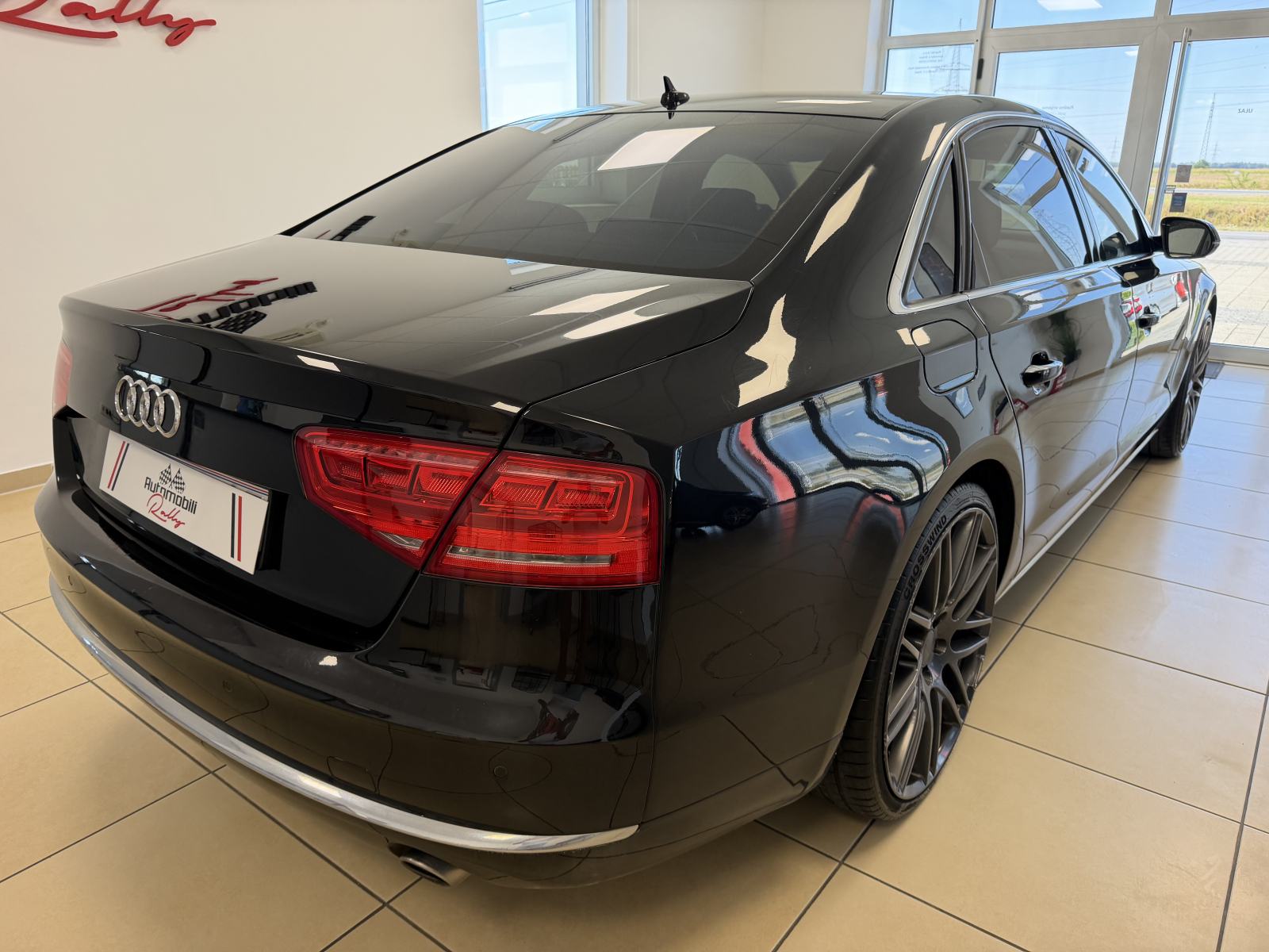 Audi A8 3,0 TDI *** TOP STANJE ***, fotografija 6