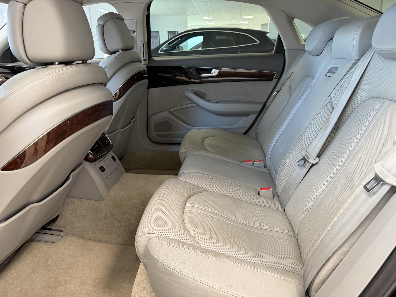 Audi A8 3,0 TDI *** TOP STANJE ***, fotografija 11