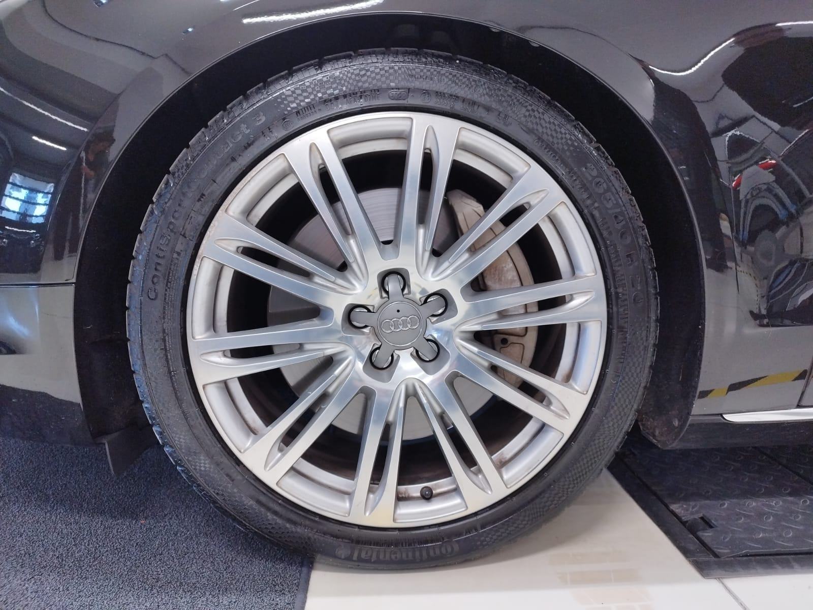 Audi A8 4.0 TFSI Quattro V8 Biturbo | 435 KS, fotografija 20
