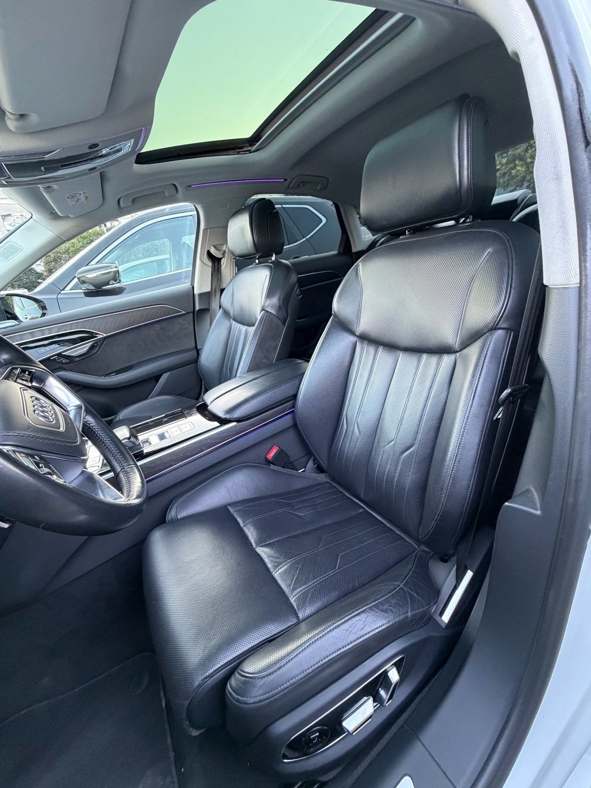 Audi A8 5,0 TDI Pano, Black optic, Sline, Laser, B&O, 2 seta kotaca, fotografija 12