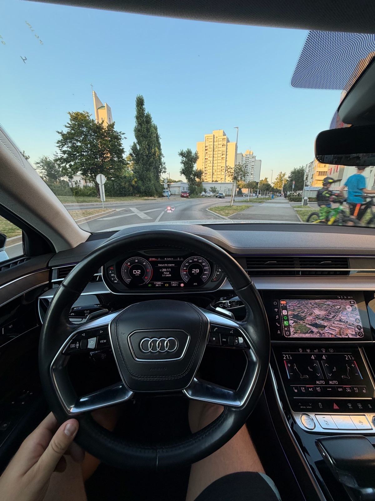 Audi A8 5,0 TDI Pano, Black optic, Sline, Laser, B&O, 2 seta kotaca, fotografija 11