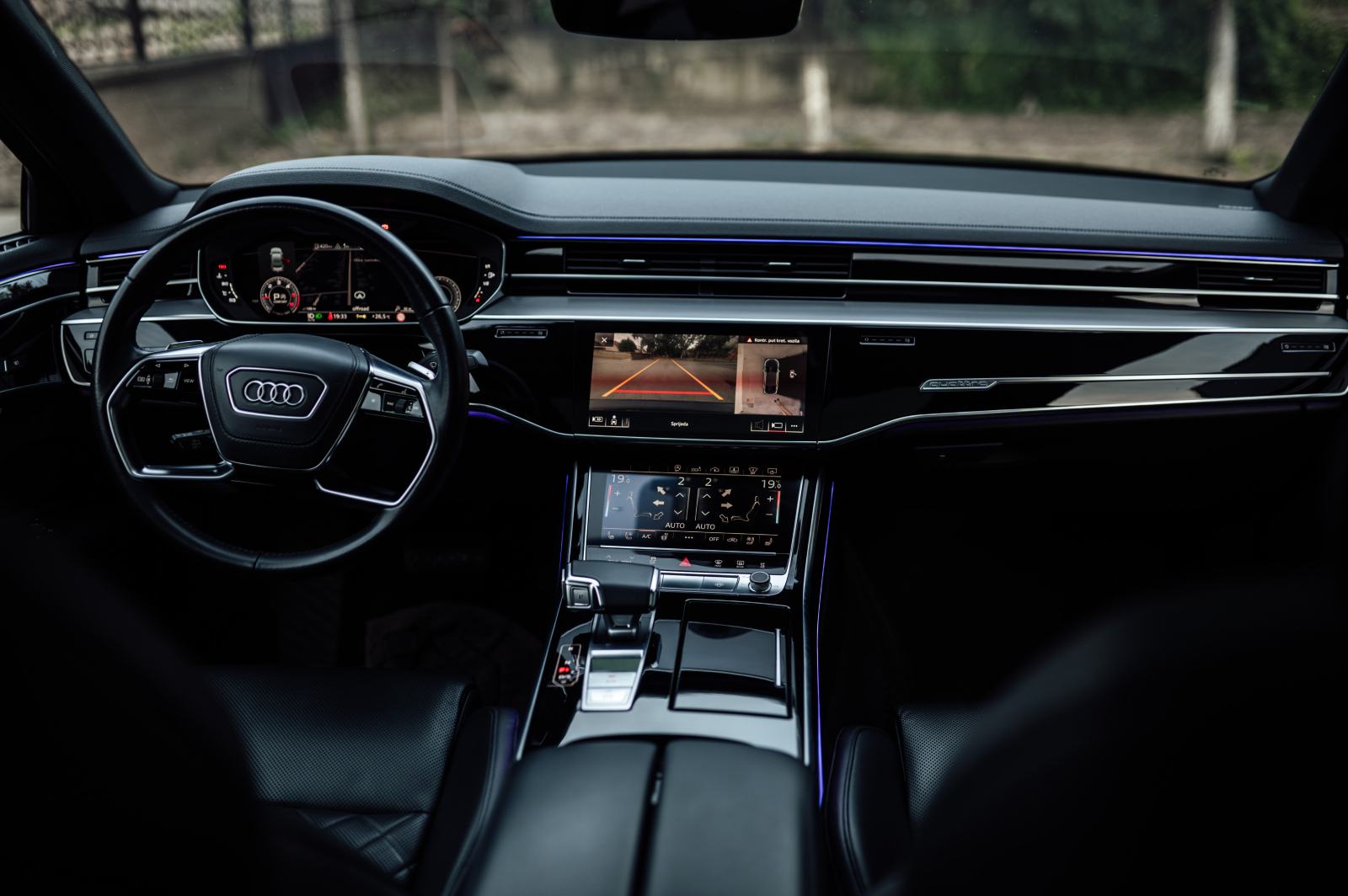 Audi A8 50 TDI Quattro S'line, fotografija 13