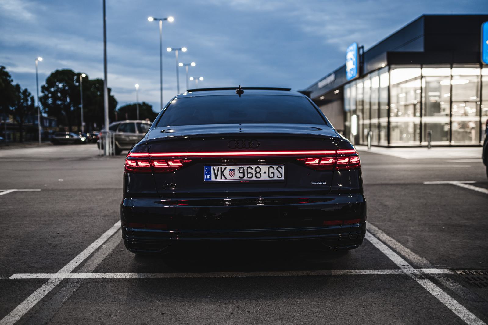 Audi A8 50 TDI Quattro S'line, fotografija 18