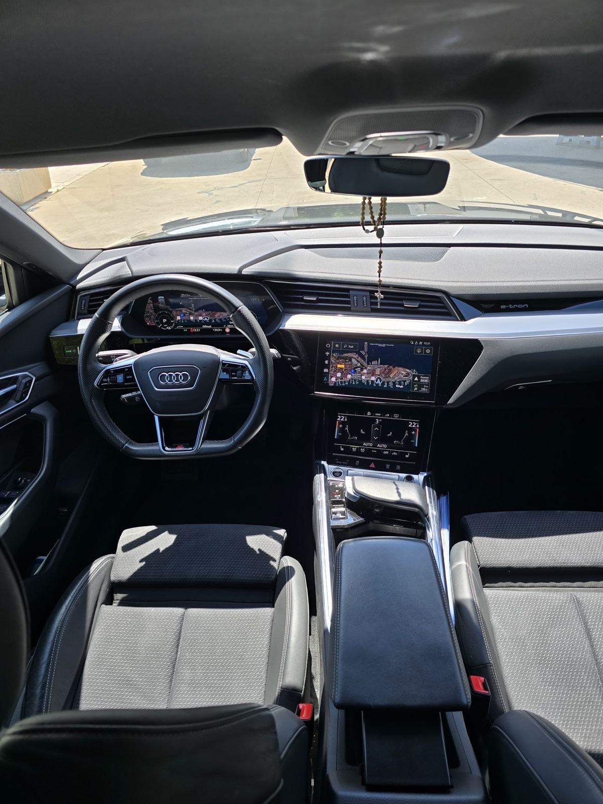 AUDI Q8 e-tron 55 QUATRO 2XS-LINE BLACK EDITION, fotografija 10