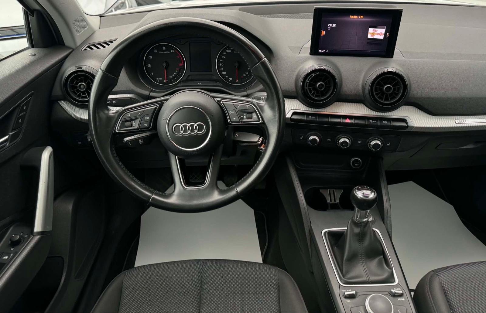 Audi Q2 1.0 TFSI - LED - SAMO 153.000 KM - ALU - NAVI, fotografija 12