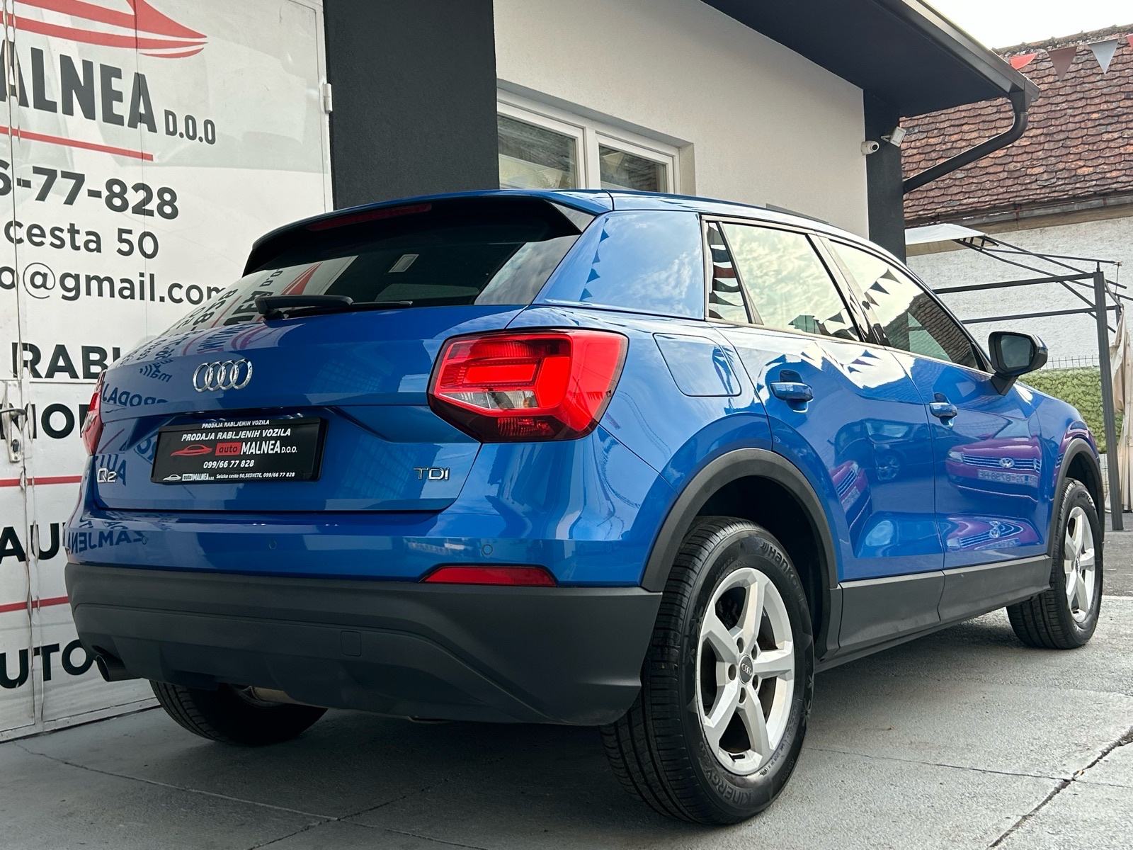Audi Q2 1,6 TDI 2017G.NOVI MODEL PERLA PLAVA BOJA TOP STANJE SERVISNA, fotografija 8