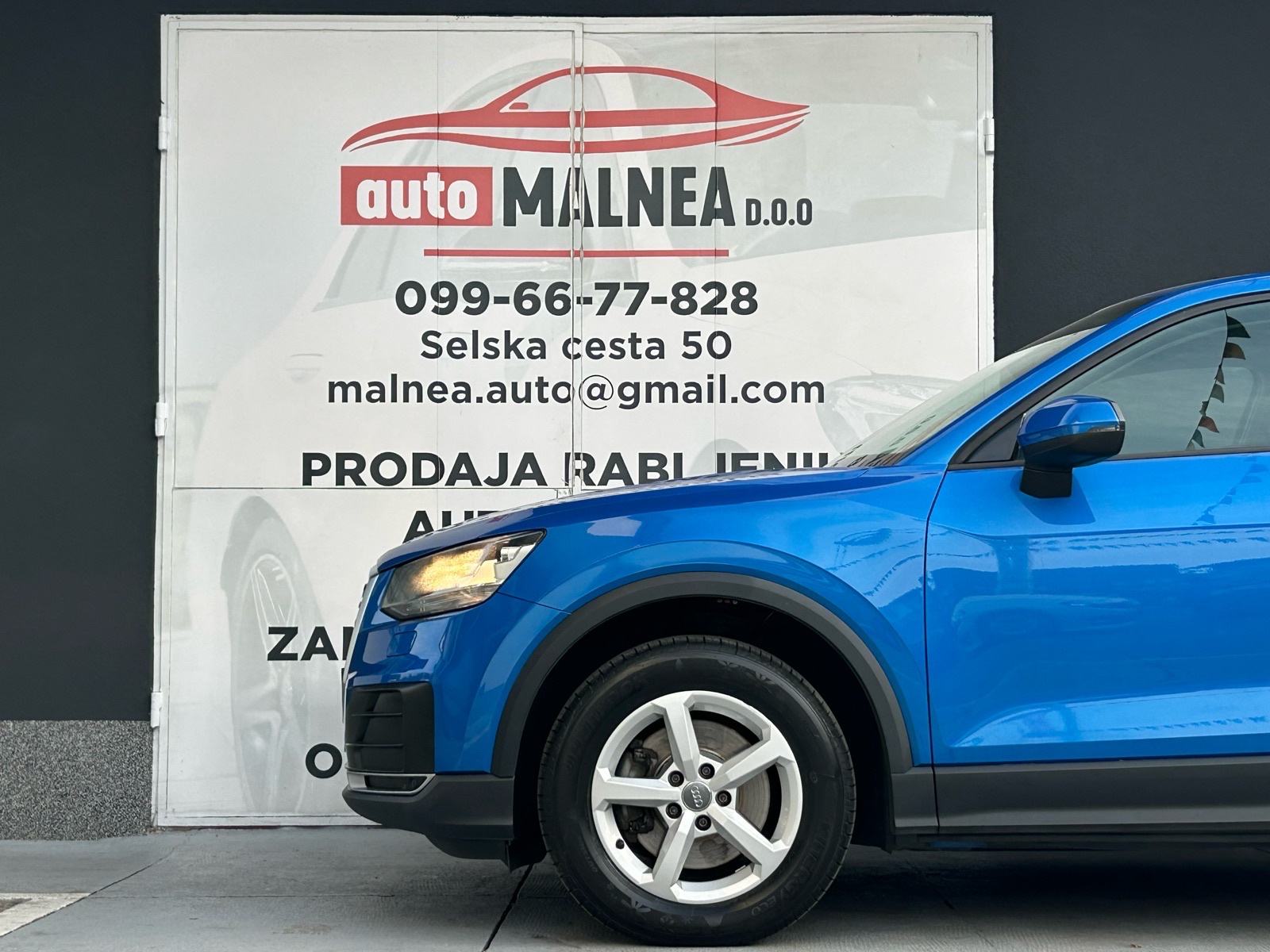 Audi Q2 1,6 TDI 2017G.NOVI MODEL PERLA PLAVA BOJA TOP STANJE SERVISNA, fotografija 14