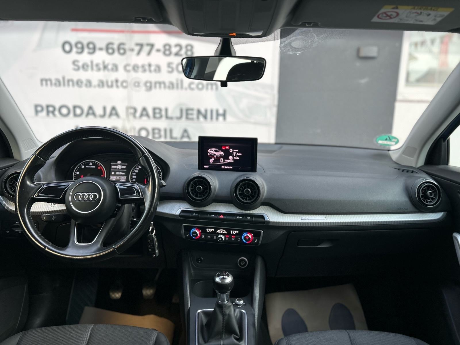 Audi Q2 1,6 TDI 2017G.NOVI MODEL PERLA PLAVA BOJA TOP STANJE SERVISNA, fotografija 15
