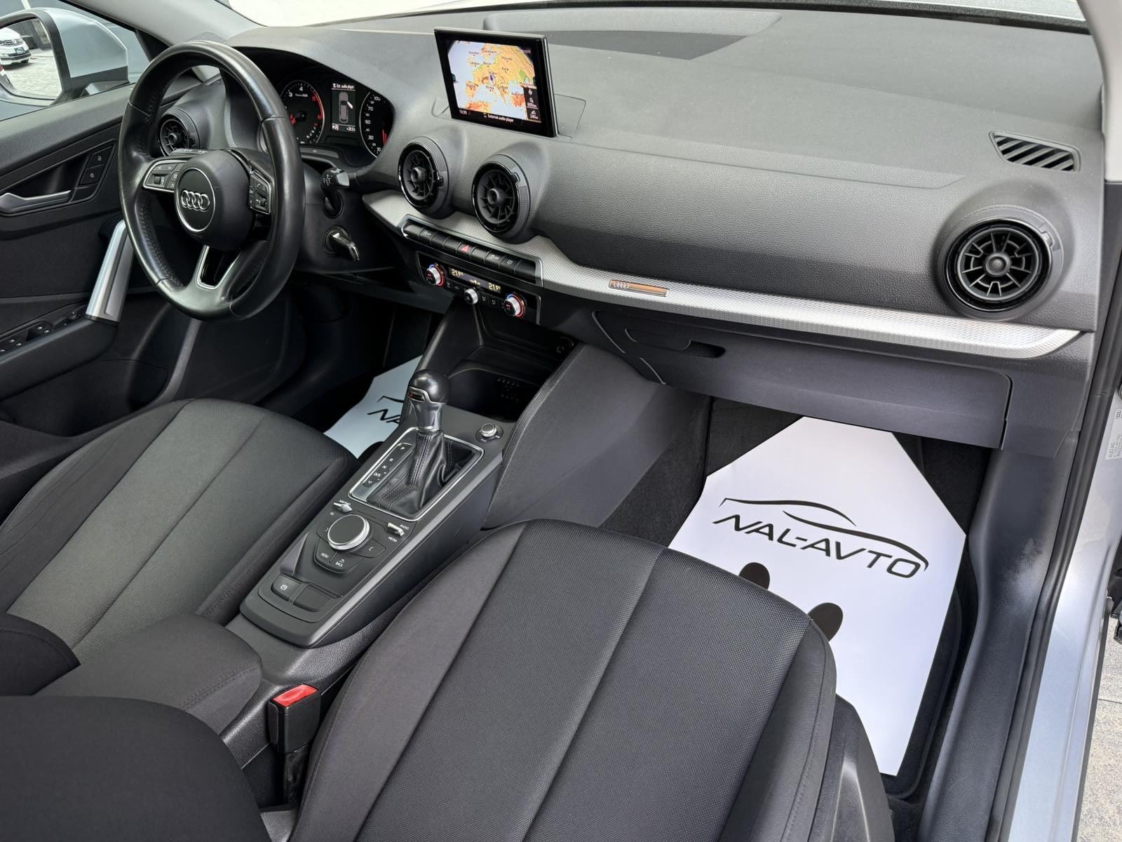Audi Q2 1,6 TDI Aut. LED-NAVIGACIJA-ACC-NAPRAVLJEN VELIK SERVIS, fotografija 12