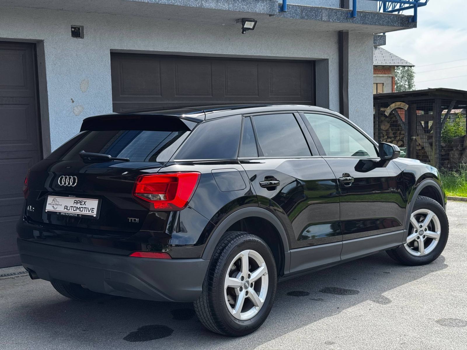 Audi Q2 1,6 TDI *JAMSTVO*GRIJANJE SJEDALA*NAVI*, fotografija 4