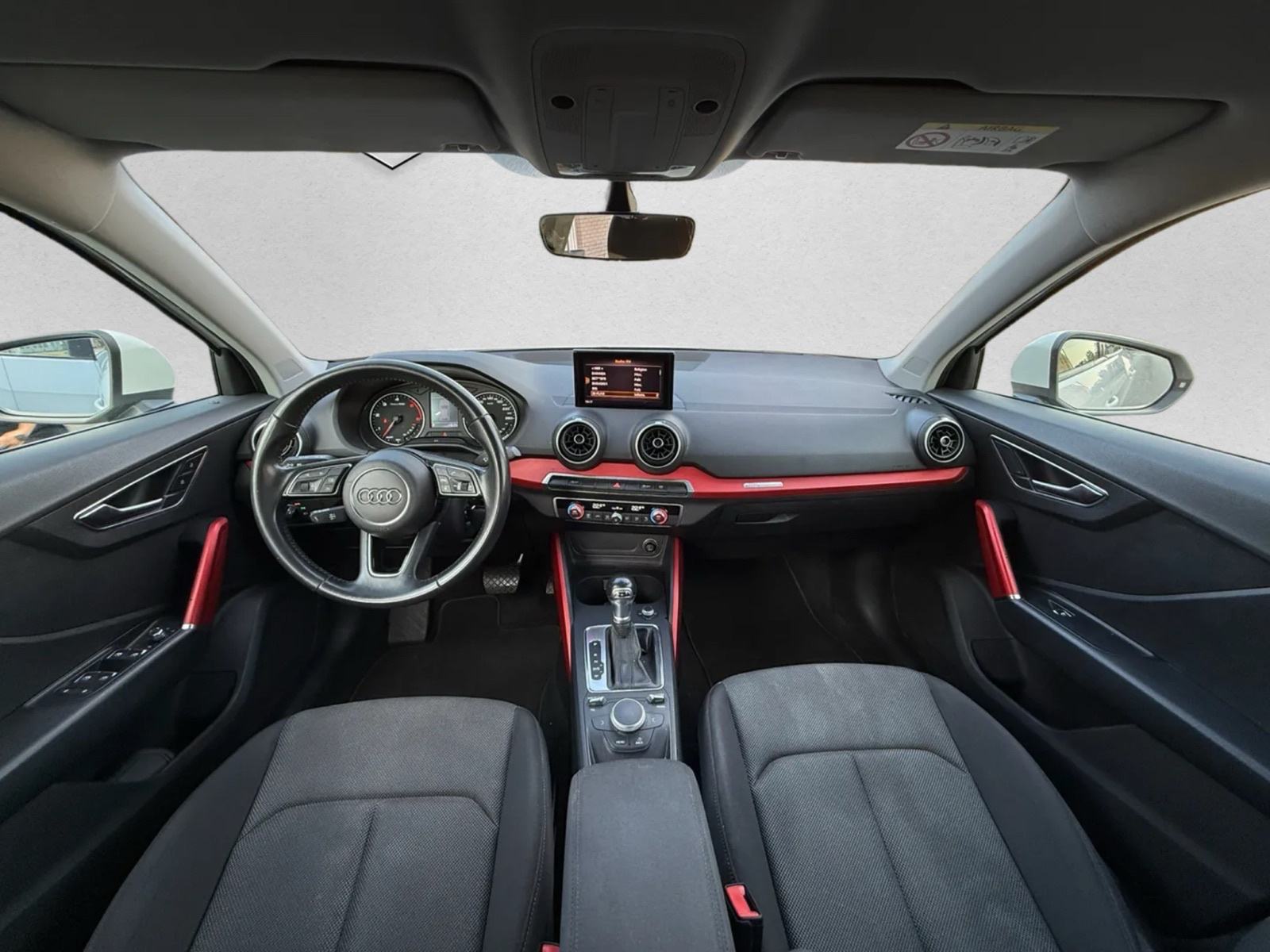 Audi Q2 1,6 TDI S tronic | JAMSTVO 12/24 | LED, VEL. SERVIS, HR AUTO, fotografija 5