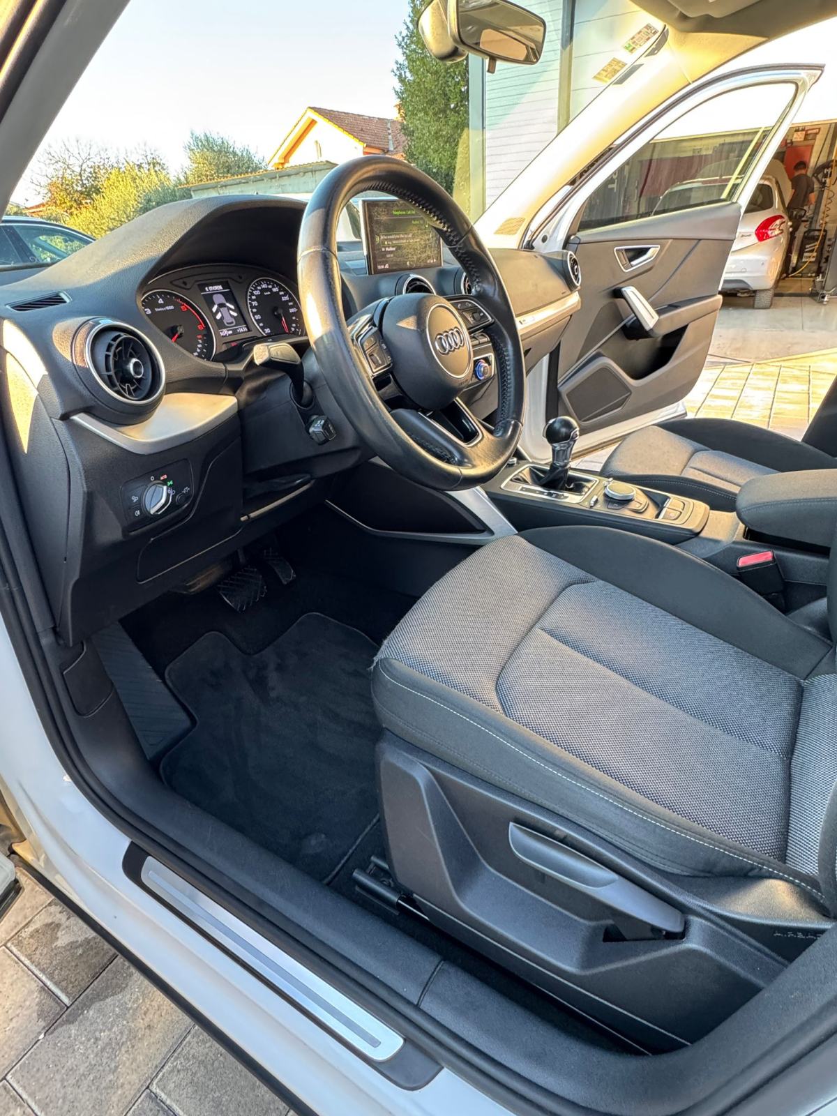 Audi Q2 1,6 TDI S TRONIC SPORT, fotografija 12