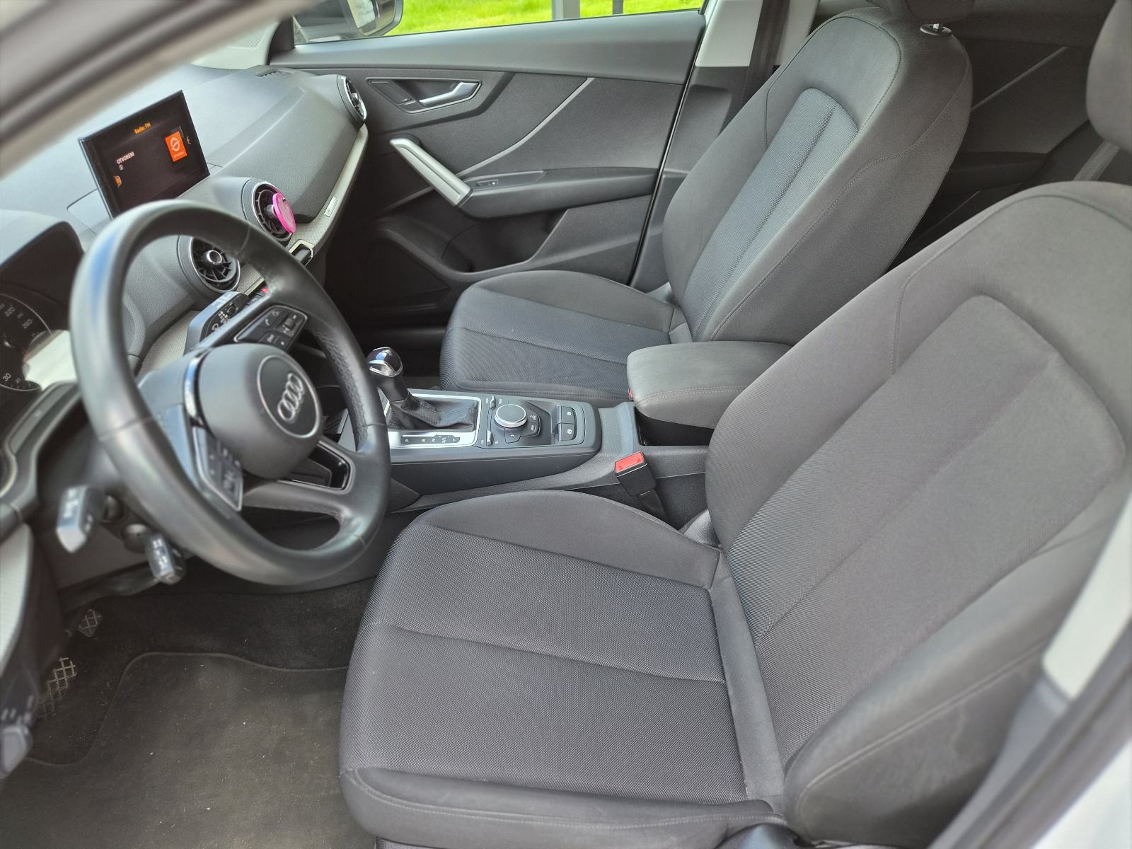 Audi Q2 2.0 TDI 115ks *Sport*Garancija Automatik(Reg.03/2027 god.), fotografija 8