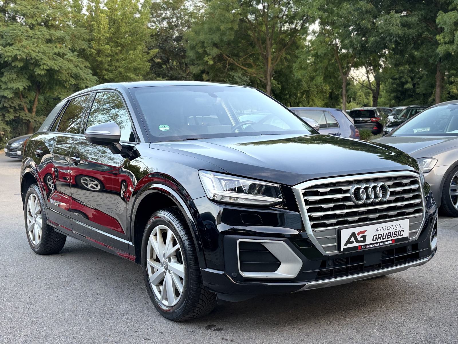 Audi Q2 2,0 TDI 150KS Sport *Top oprema* *Nove gume* *Jamstvo*, fotografija 15