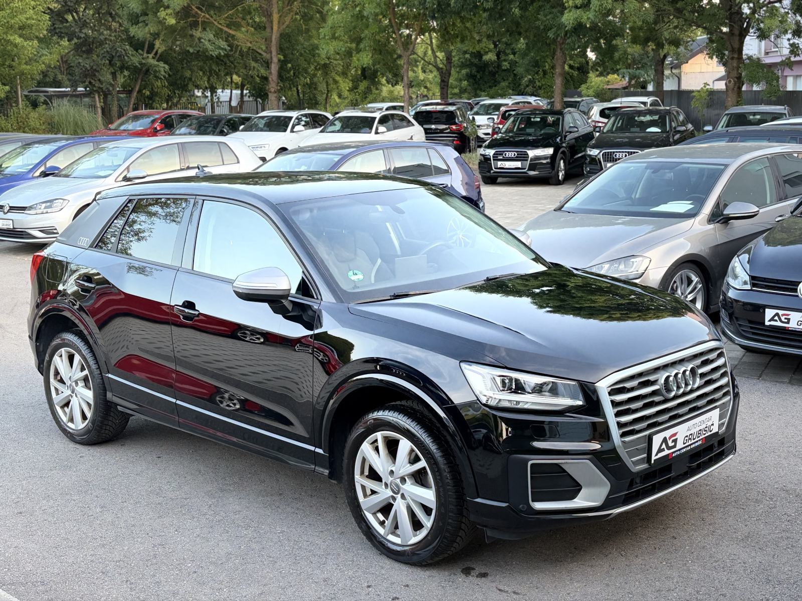 Audi Q2 2,0 TDI 150KS Sport *Top oprema* *Nove gume* *Jamstvo*, fotografija 4