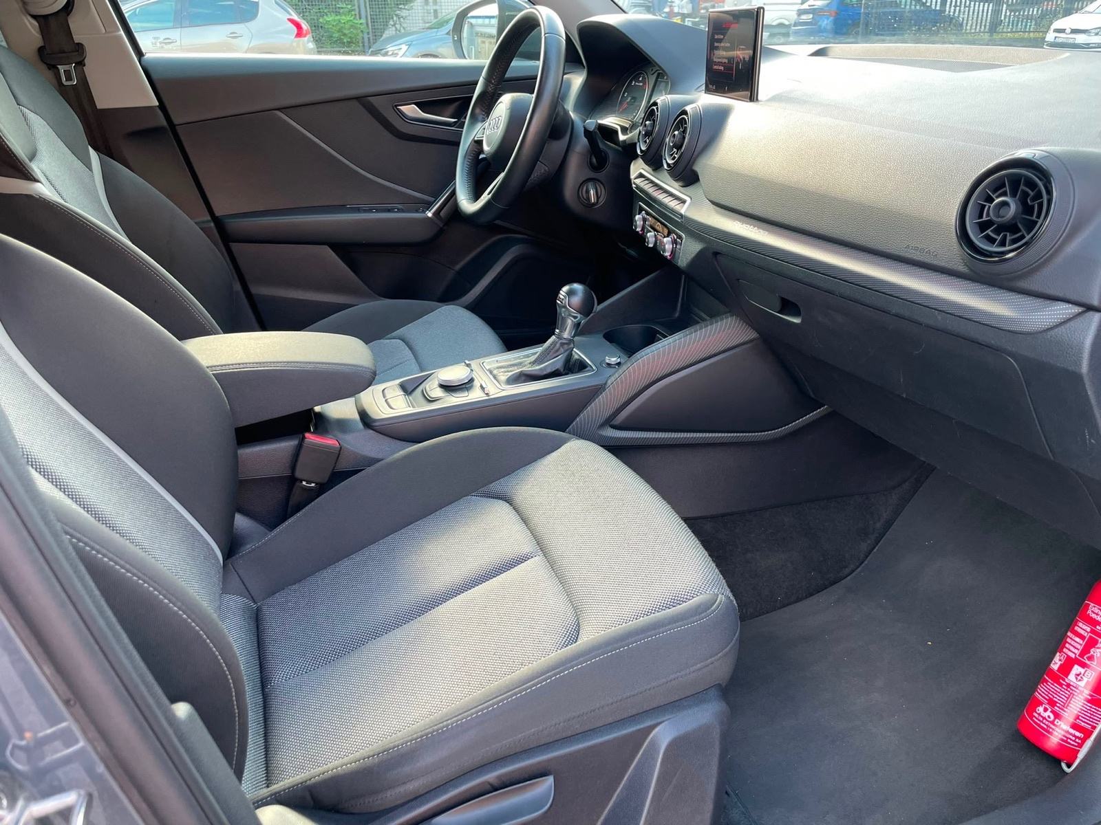 AUDI Q2 2.0 TDI S-TRONIC-automatik,QUATTRO(4x4)NAVI,RADAR,LED..17.400€, fotografija 9