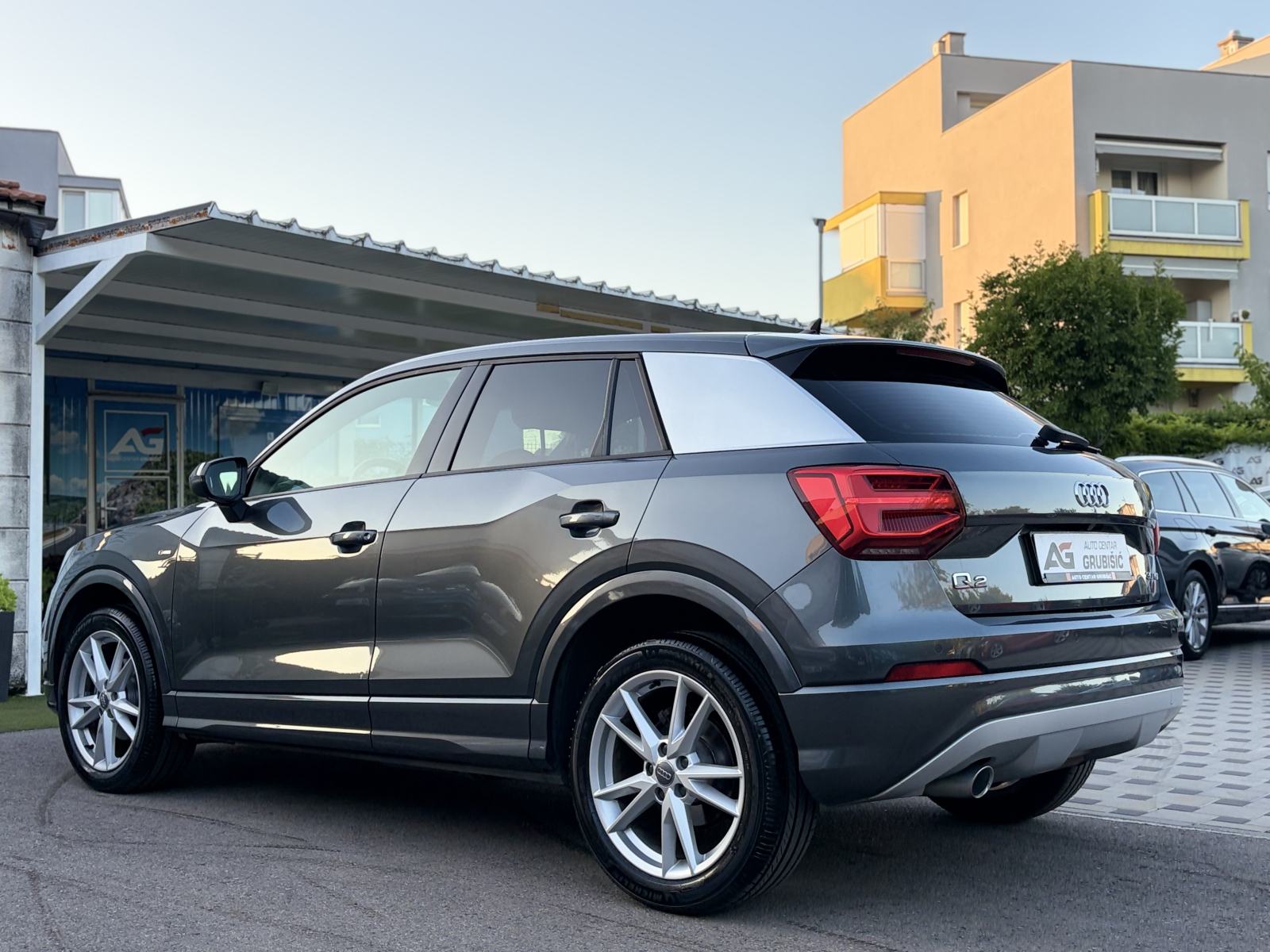 Audi Q2 30 TDI *S LINE* *Veliki servis* *Nove gume* *Jamstvo*, fotografija 8