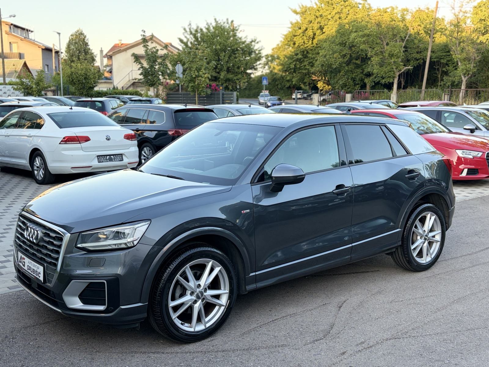 Audi Q2 30 TDI *S LINE* *Veliki servis* *Nove gume* *Jamstvo*, fotografija 11