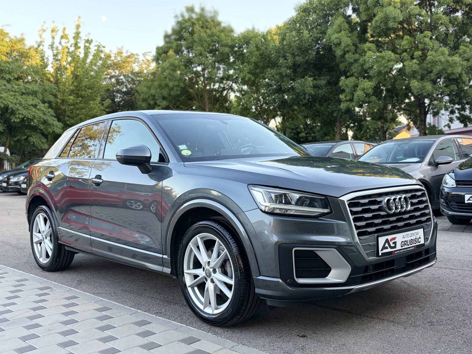 Audi Q2 30 TDI *S LINE* *Veliki servis* *Nove gume* *Jamstvo*, fotografija 14