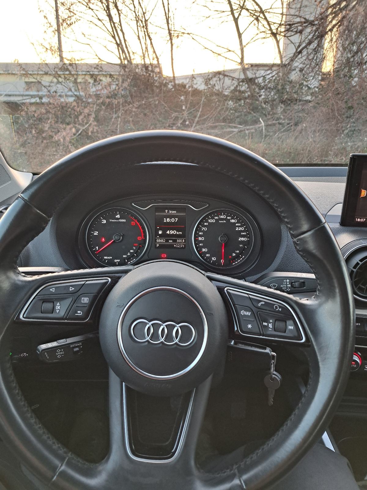 Audi Q2 30 TDI automatik, fotografija 15