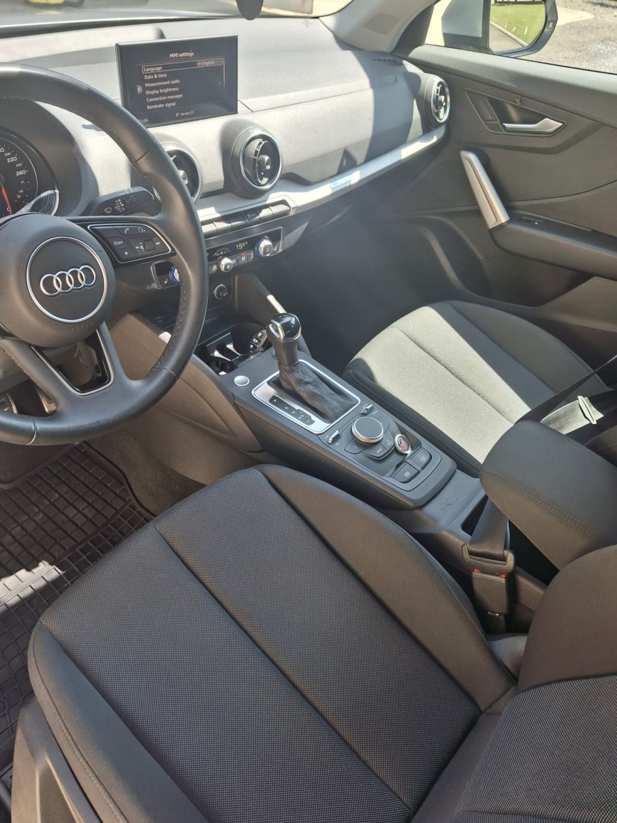 Audi Q2 30 TDI, fotografija 6