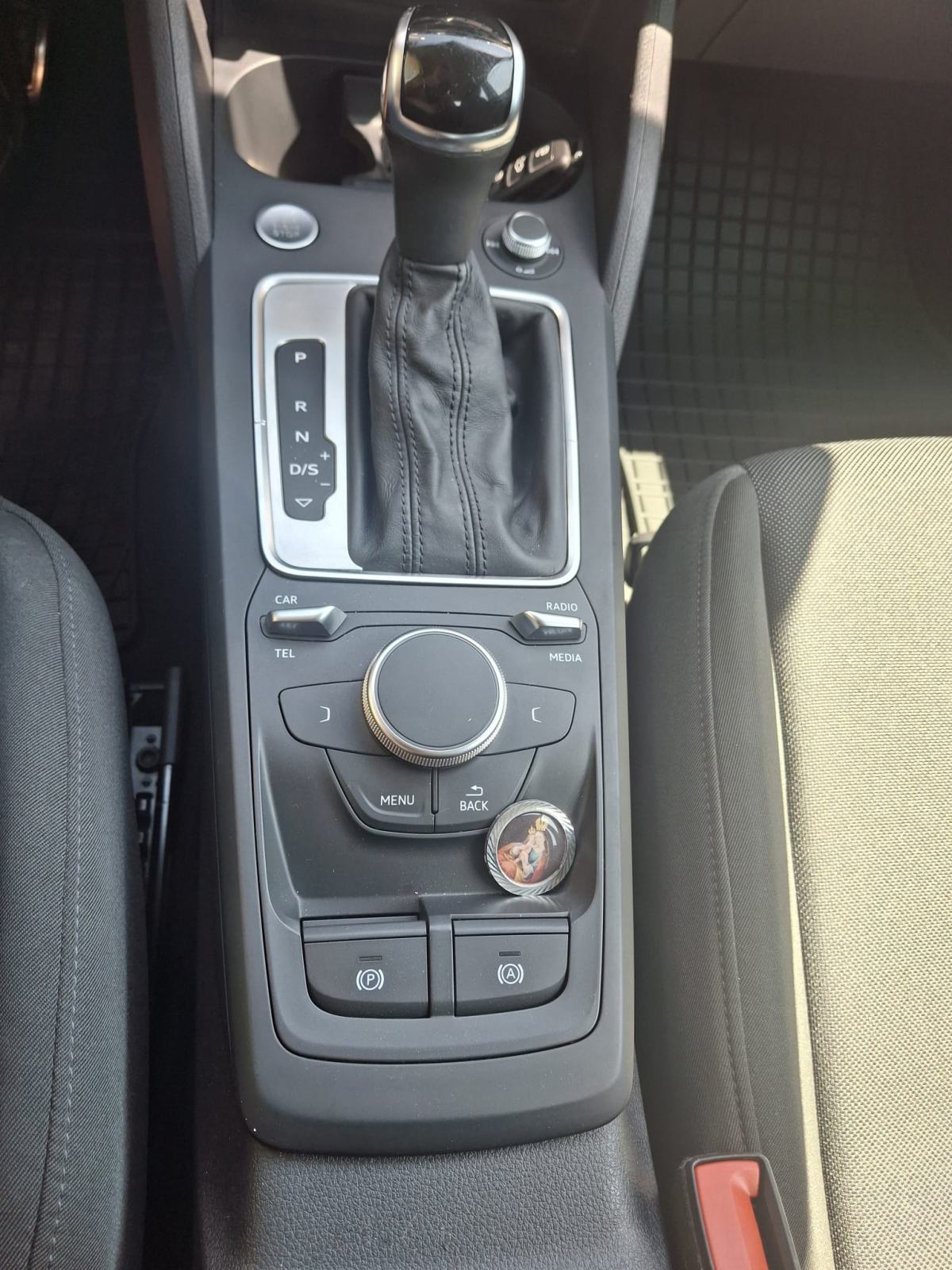 Audi Q2 30 TDI, fotografija 12