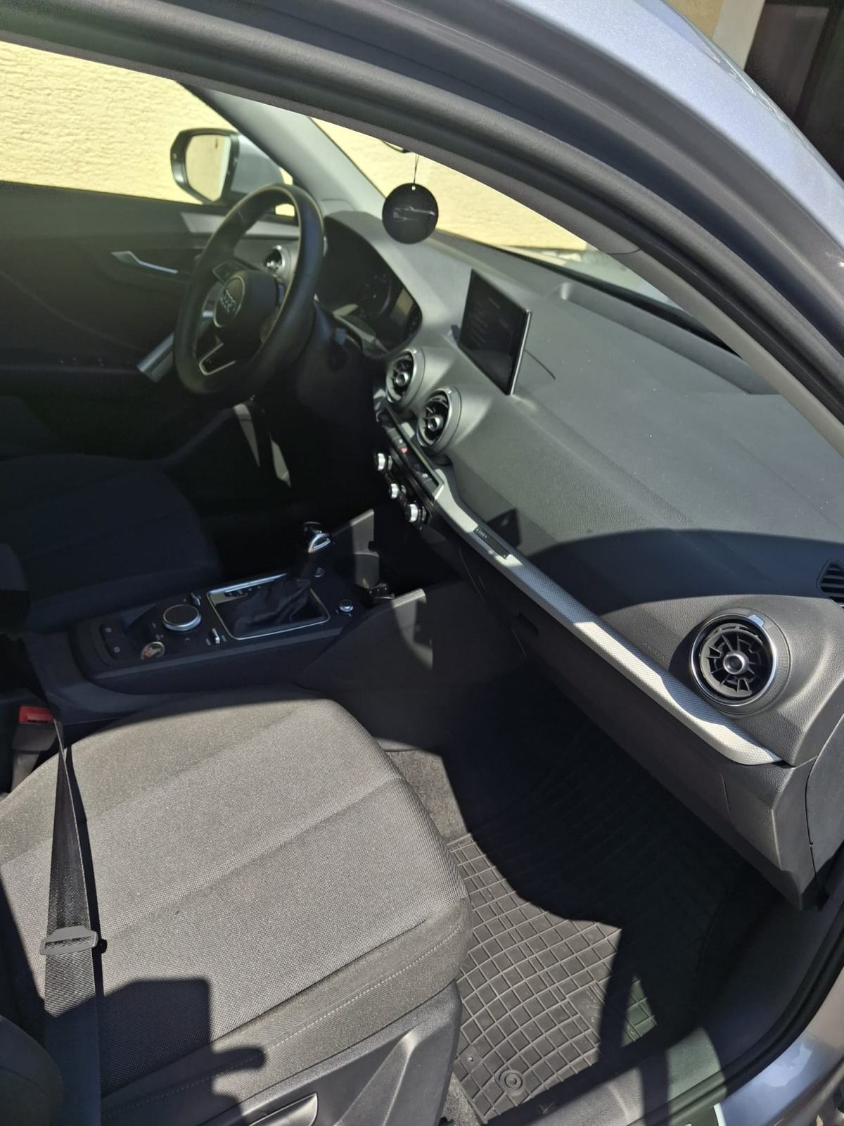 Audi Q2 30 TDI, fotografija 9