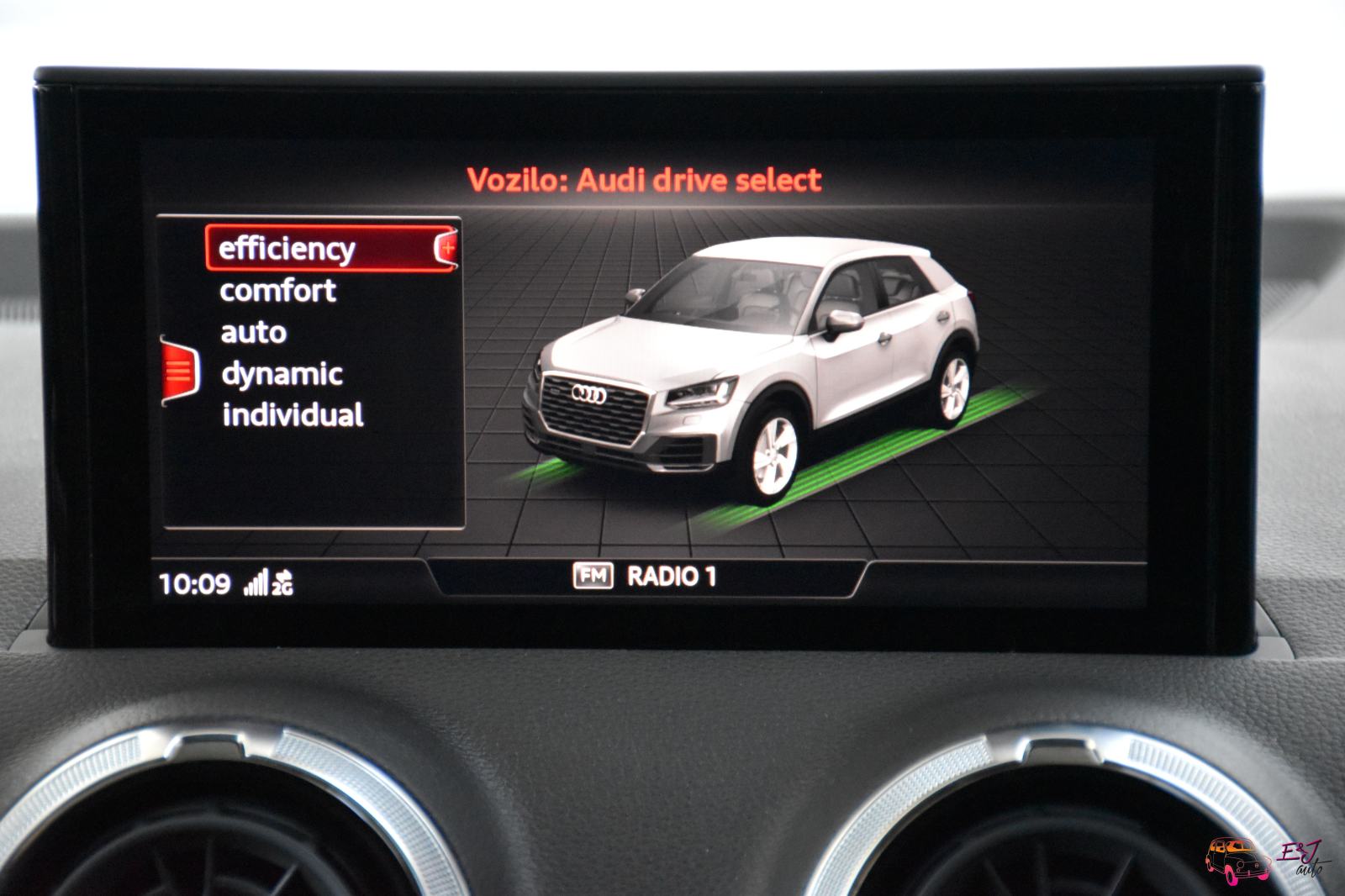 Audi Q2 35 TDI 3xS-LINE VIRTUAL MATRIX KAMERA ASSIST ALU-18, fotografija 11