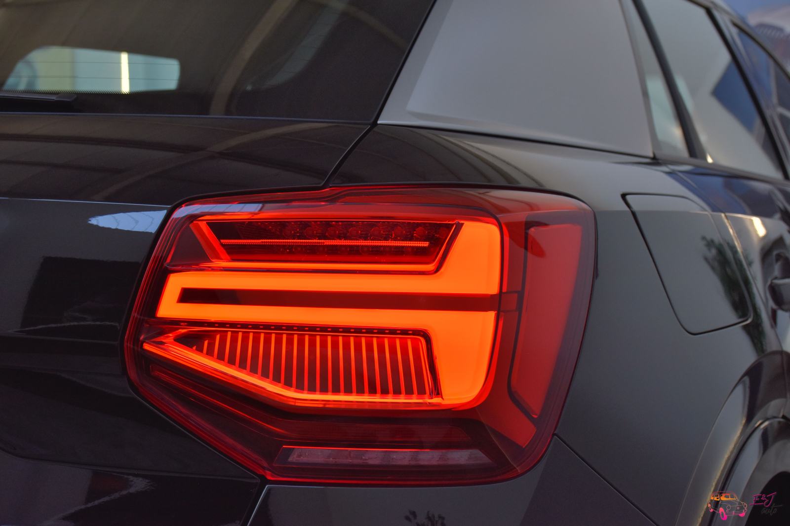 Audi Q2 35 TDI 3xS-LINE VIRTUAL MATRIX KAMERA ASSIST ALU-18, fotografija 19