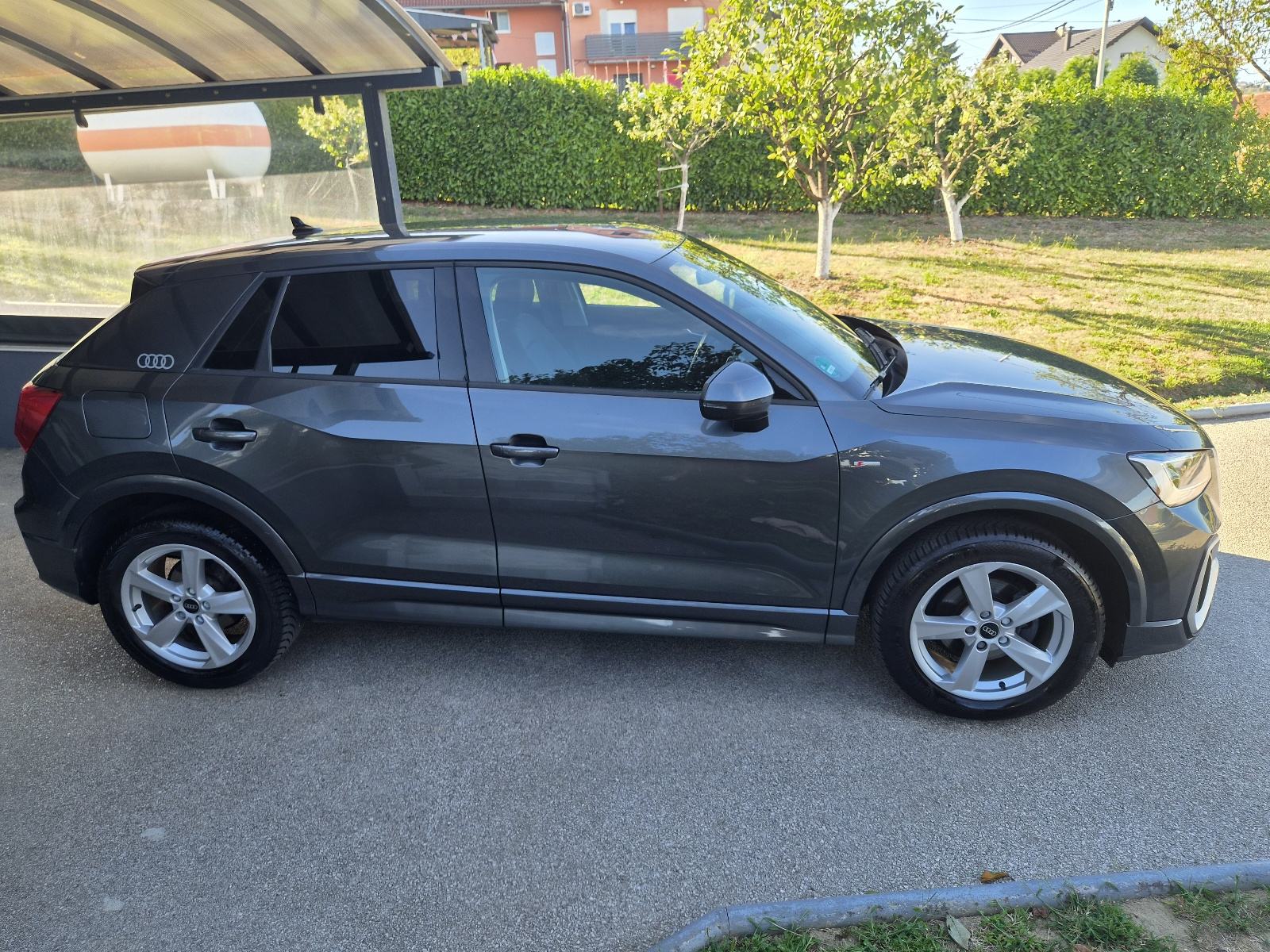 Audi Q2 35 TFSI Automatik S-line(49200km)Garancija 1 god., fotografija 2