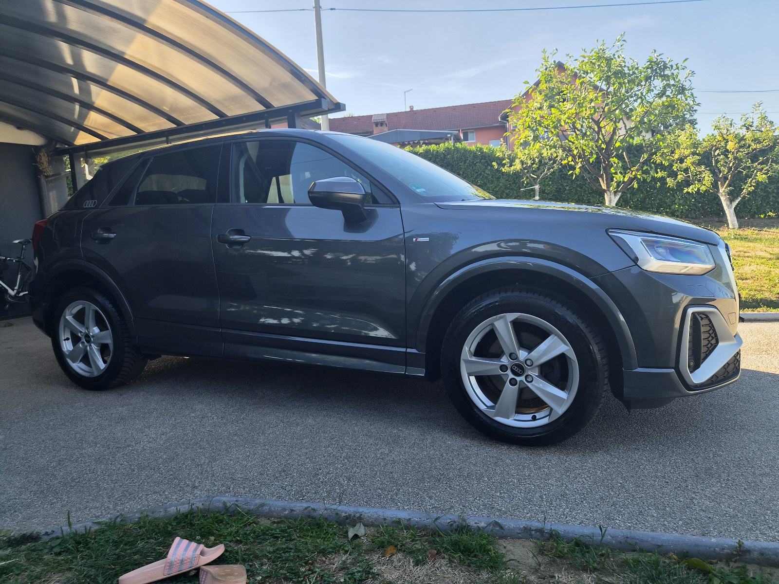 Audi Q2 35 TFSI Automatik S-line(49200km)Garancija 1 god., fotografija 13
