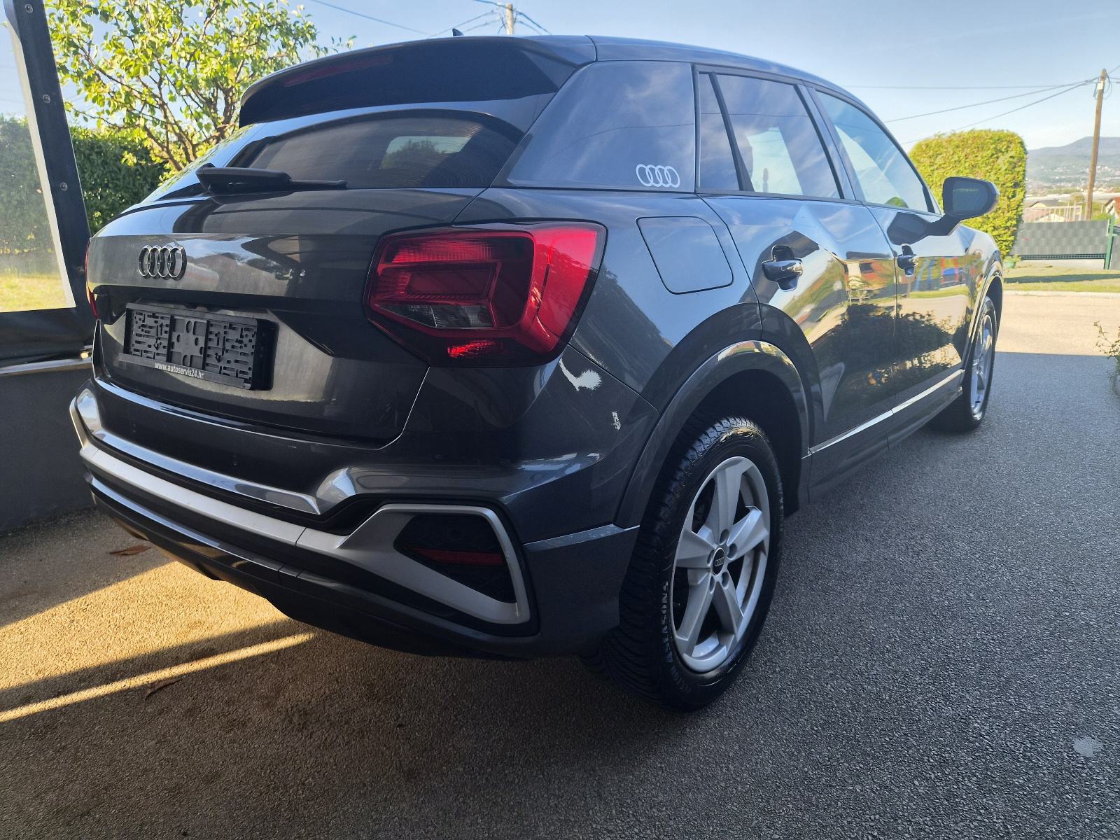 Audi Q2 35 TFSI Automatik S-line(49200km)Garancija 1 god., fotografija 3